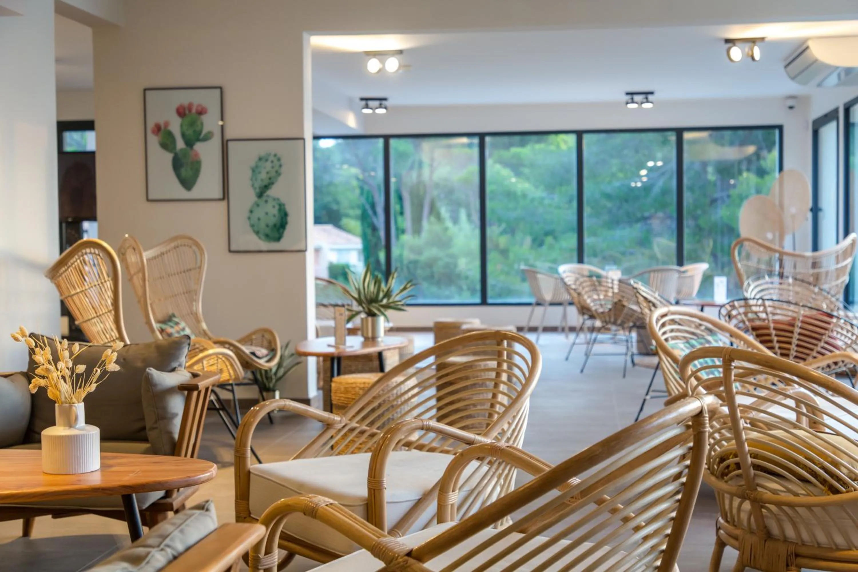 Lobby or reception in SOWELL HOTELS La Plage