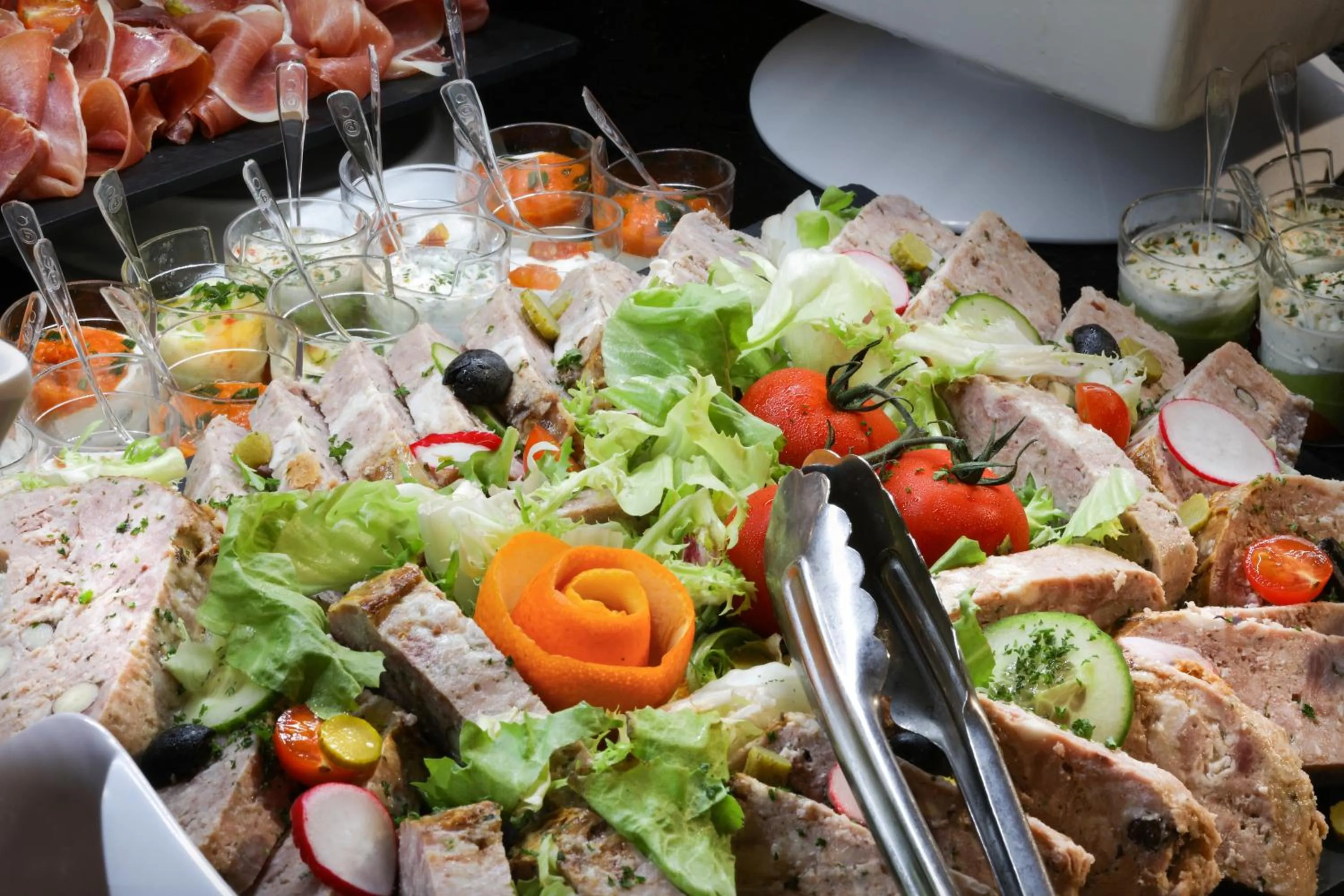 Food and drinks in SOWELL HOTELS La Plage