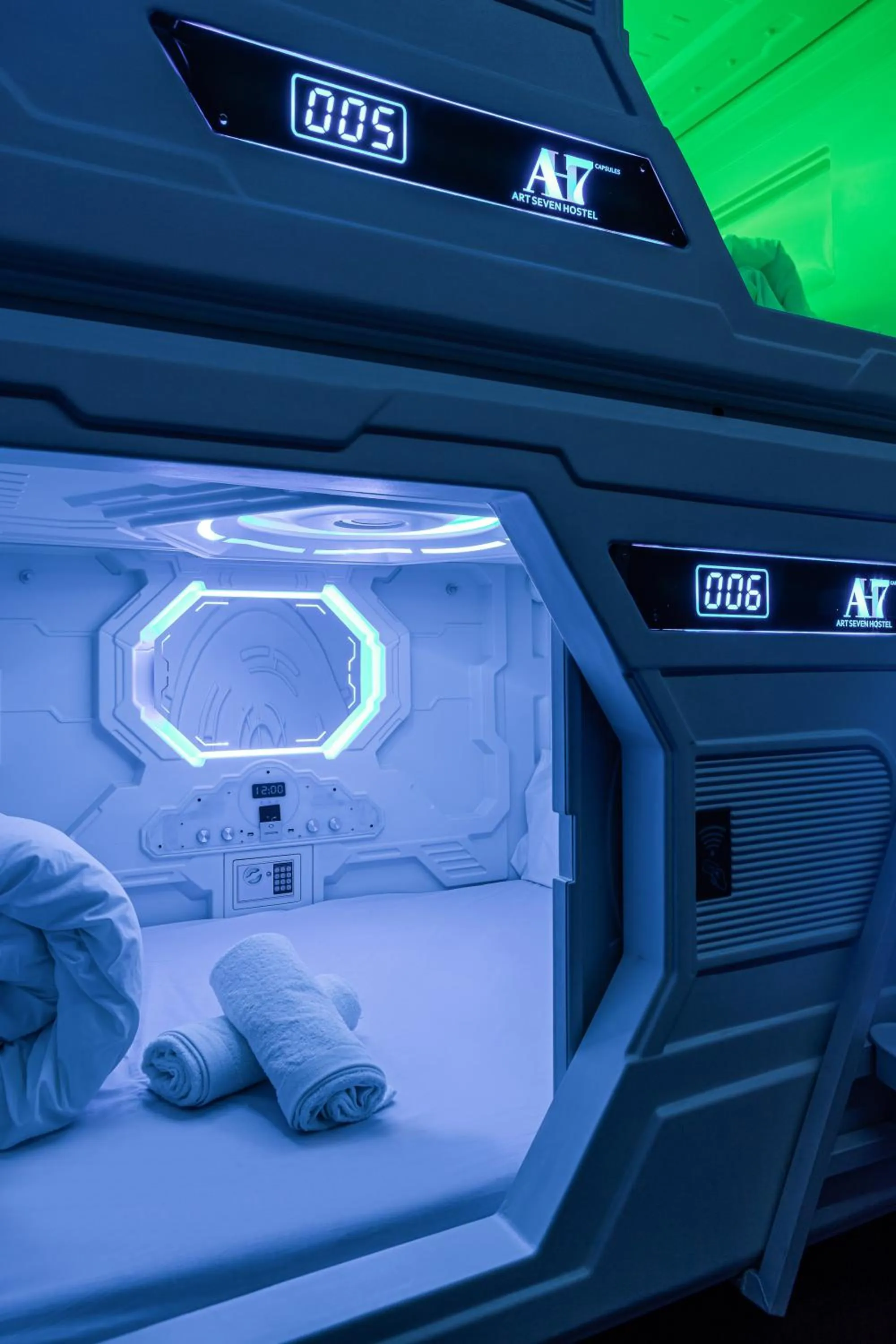 Bed in Art Seven Hostel Capsules