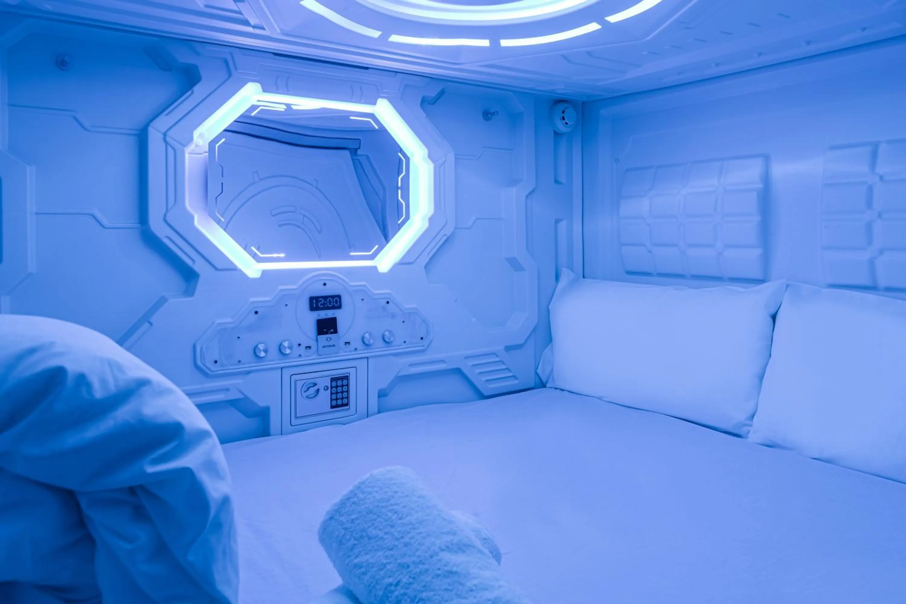 Bed in Art Seven Hostel Capsules