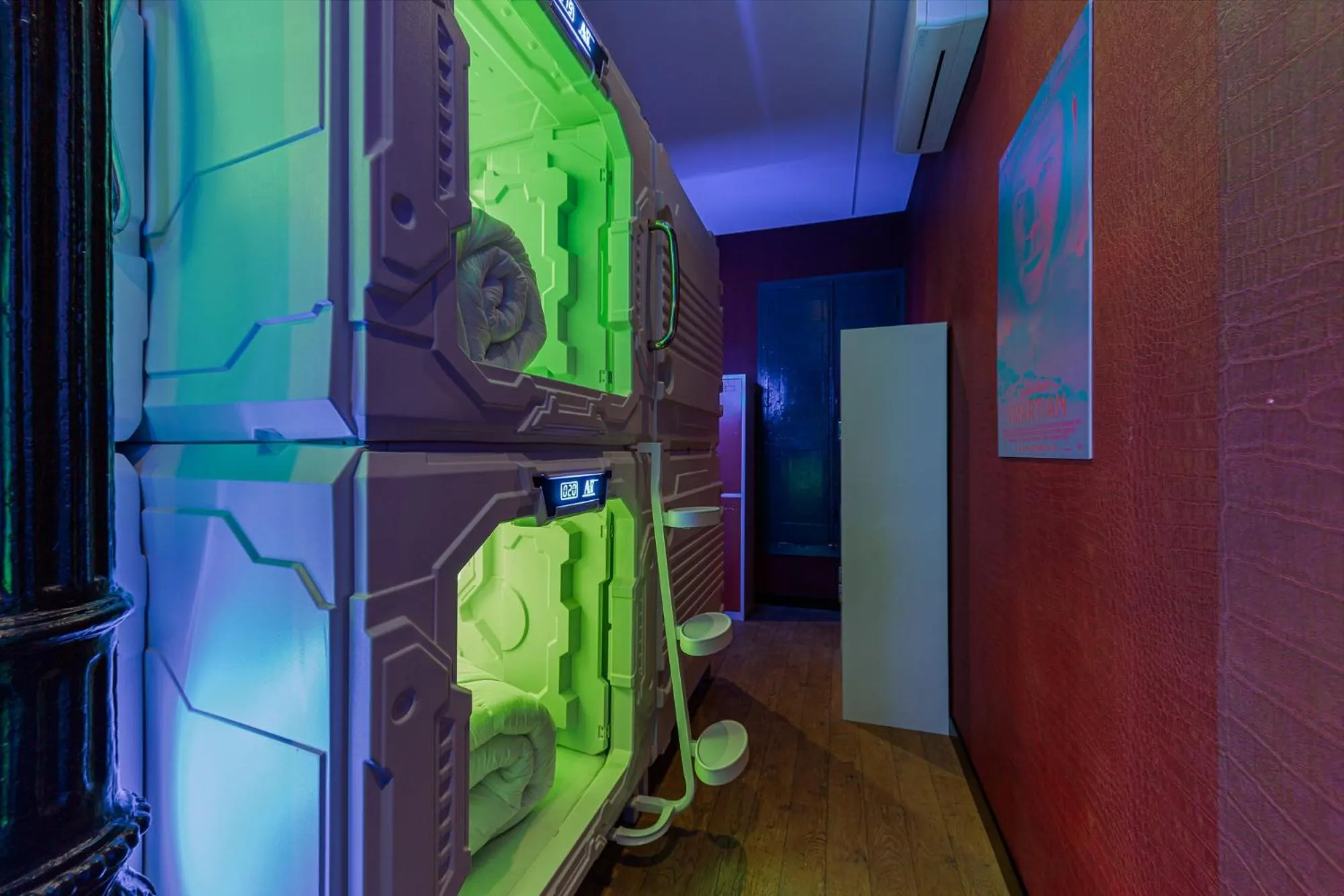 Bed in Art Seven Hostel Capsules