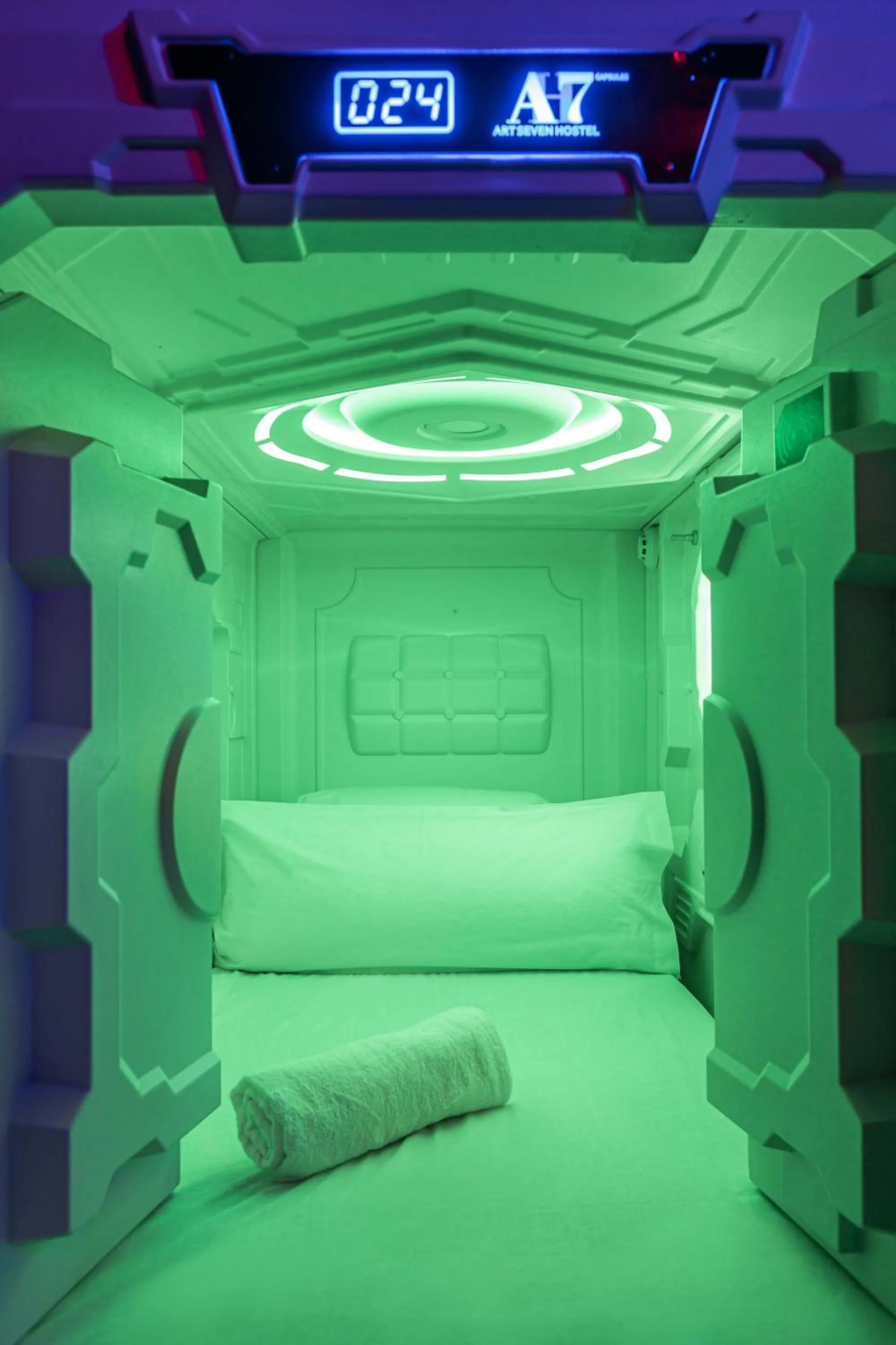 Bed in Art Seven Hostel Capsules