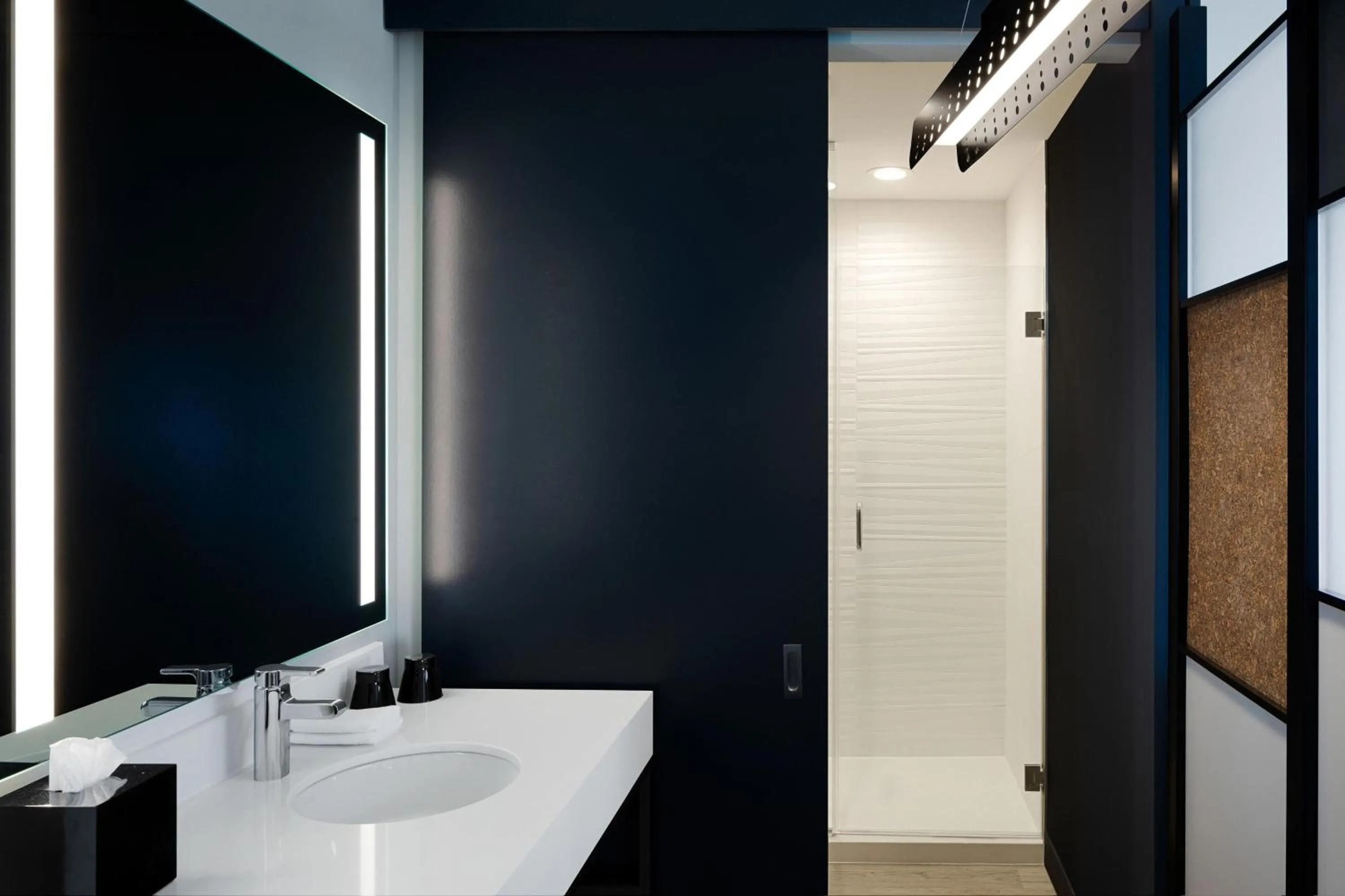 Bathroom in Aloft Columbus