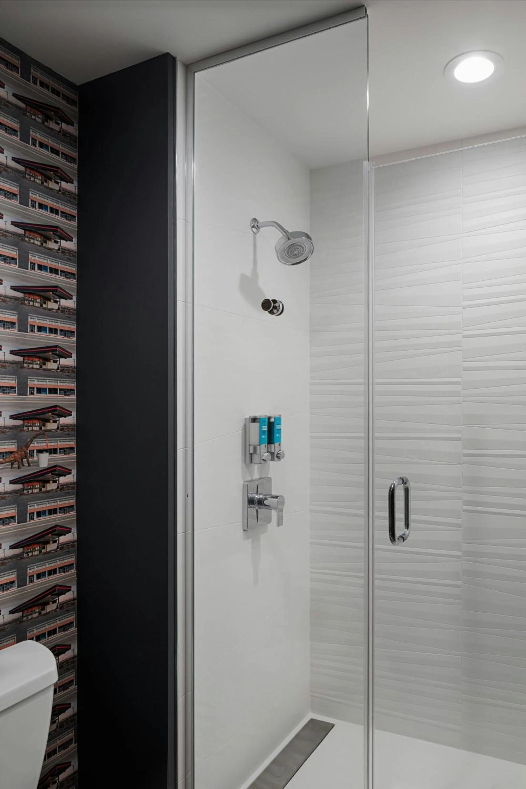 Bathroom in Aloft Columbus