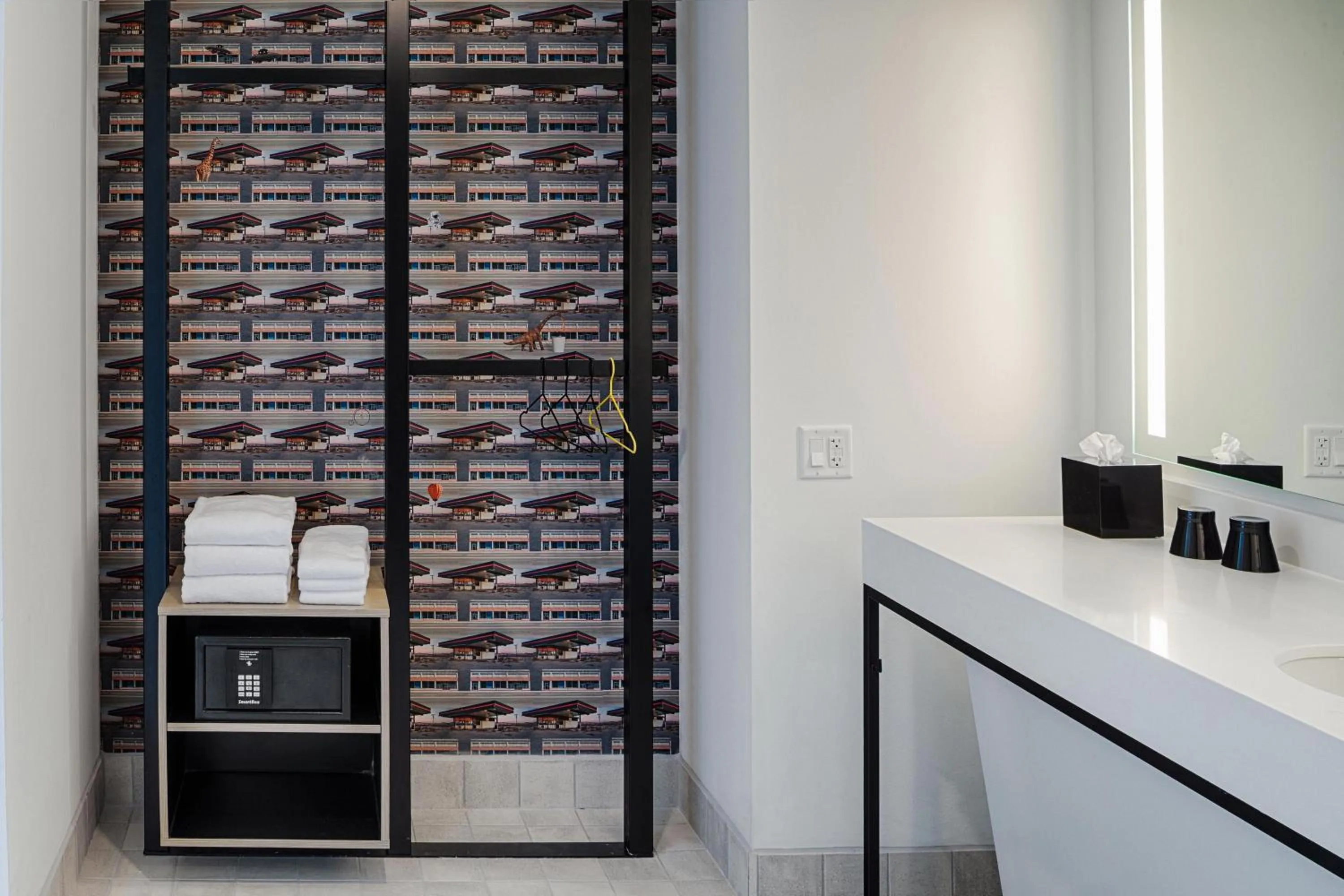 Bathroom in Aloft Columbus