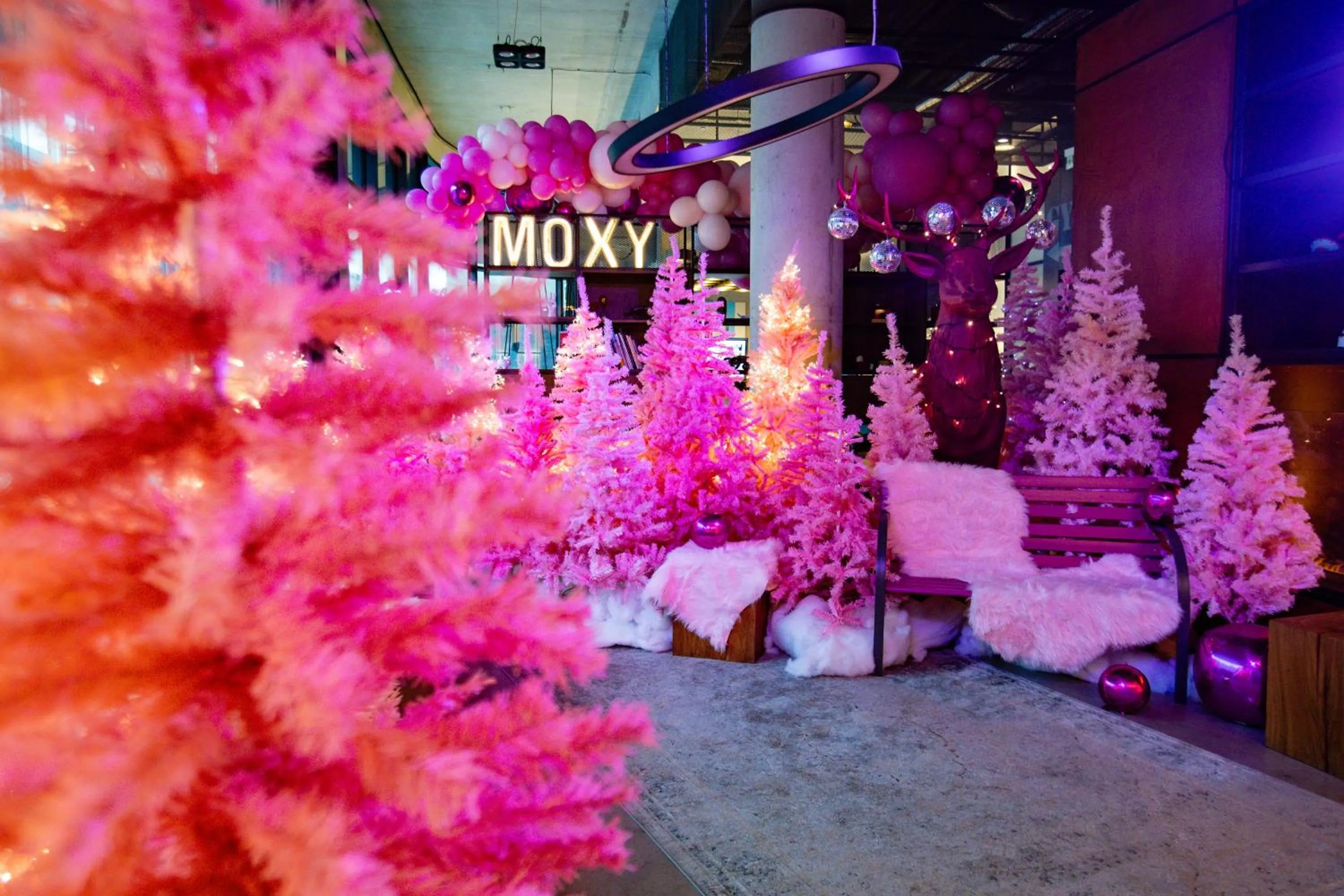 Lobby or reception in Moxy Kaunas Center