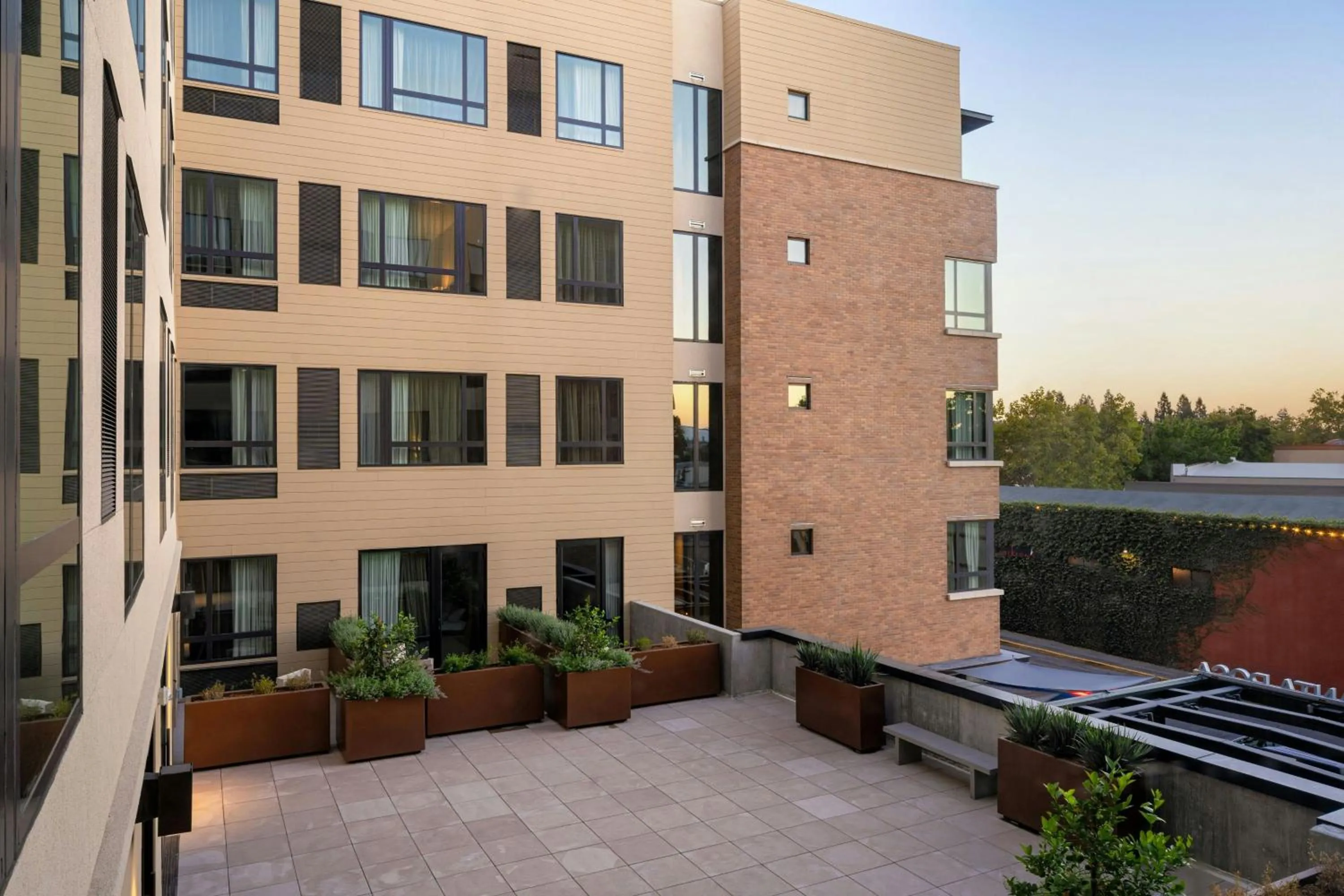 Meeting/conference room in AC Hotel by Marriott Santa Rosa Sonoma Wine Country