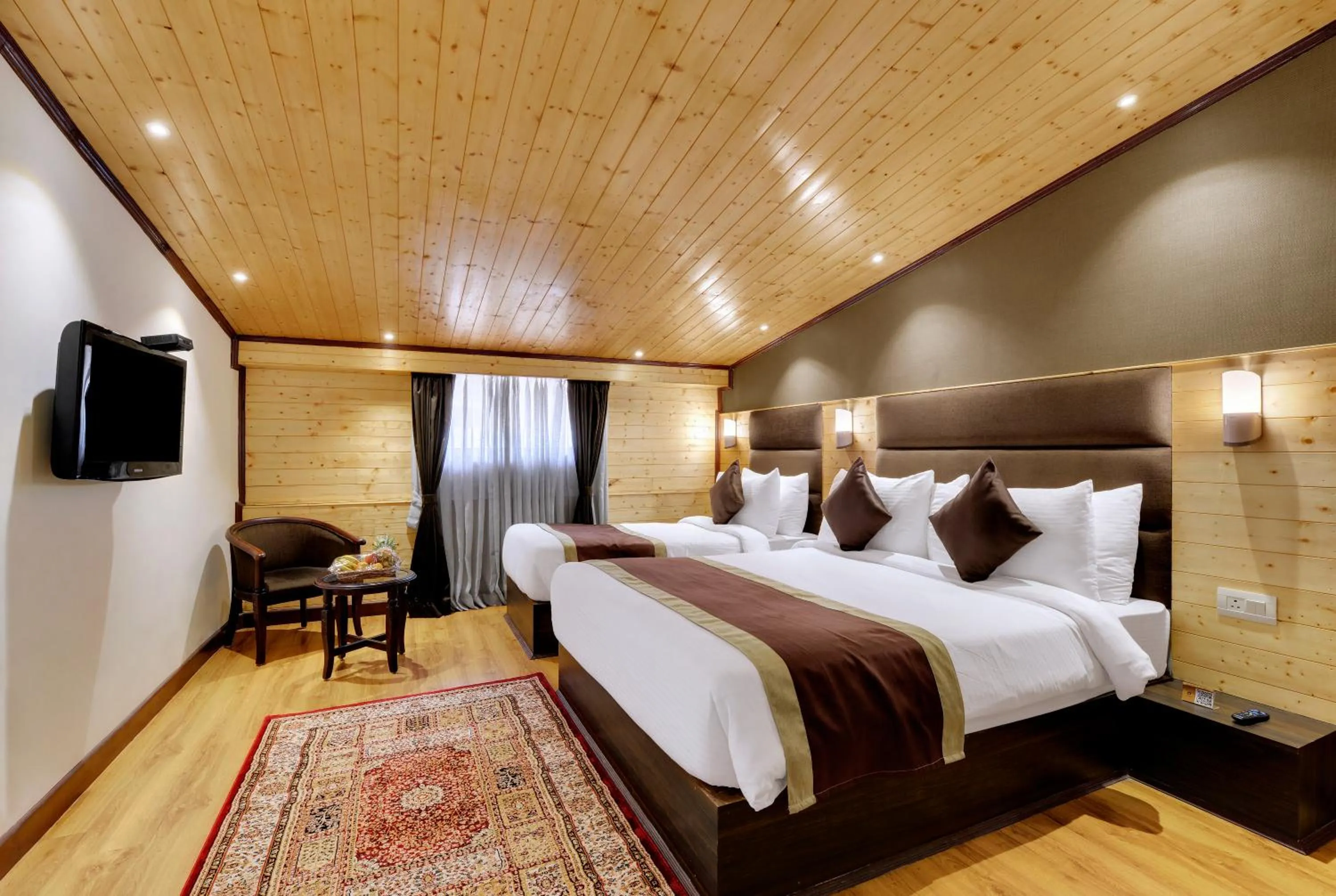 Bedroom, Bed in Sumitel Shangrila