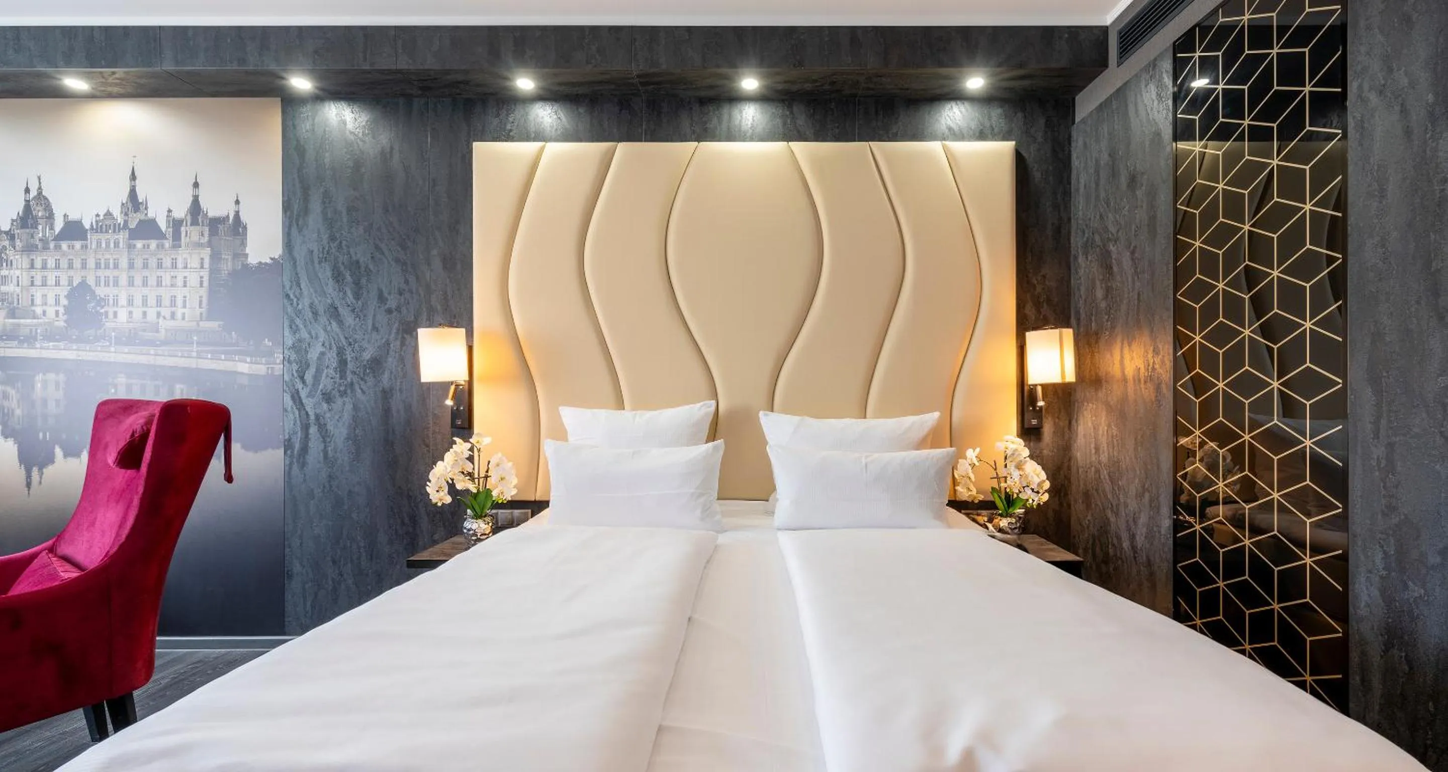 Bed in PLAZA Premium Schwerin Sure Hotel Collection by Best Western