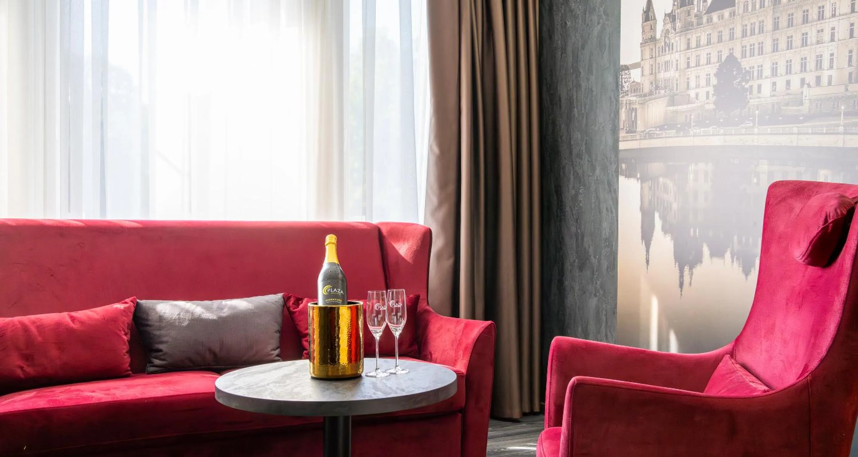 Seating area in PLAZA Premium Schwerin Sure Hotel Collection by Best Western