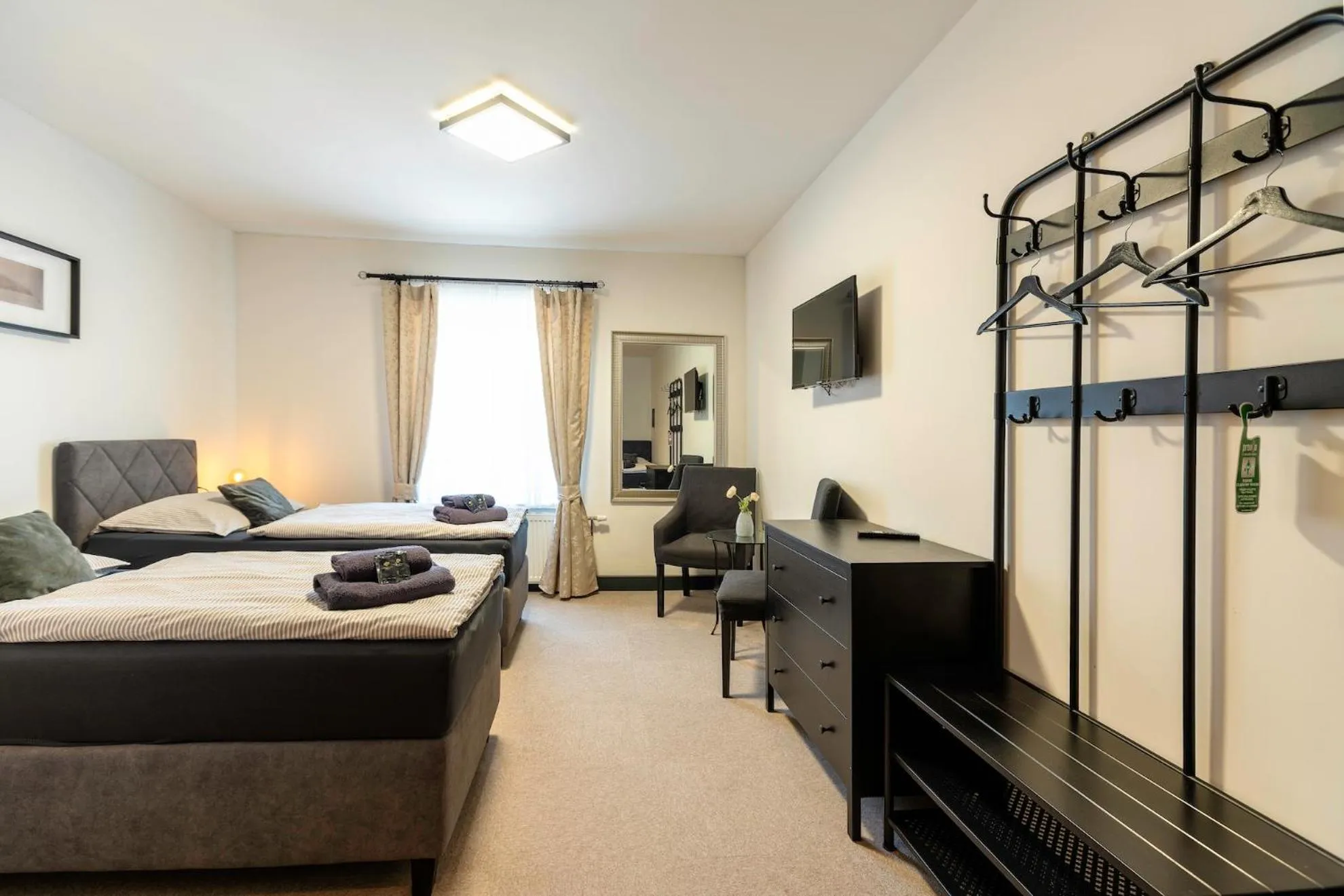 Bed in Restaurace Hotel Praha