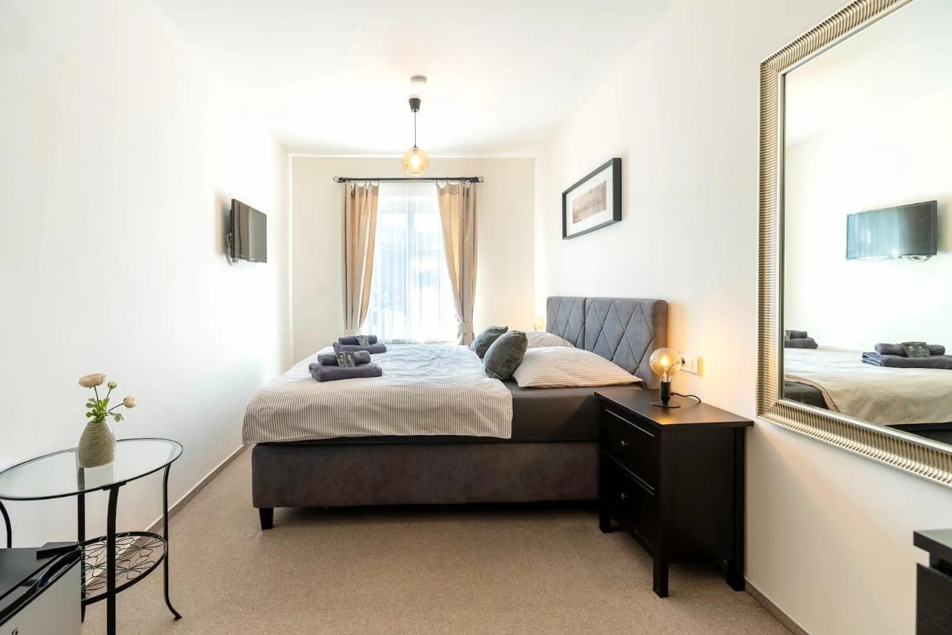 Bed in Restaurace Hotel Praha