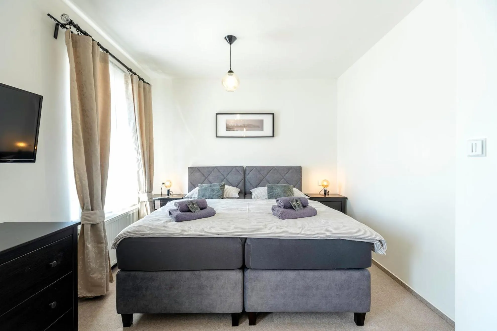 Bed in Restaurace Hotel Praha