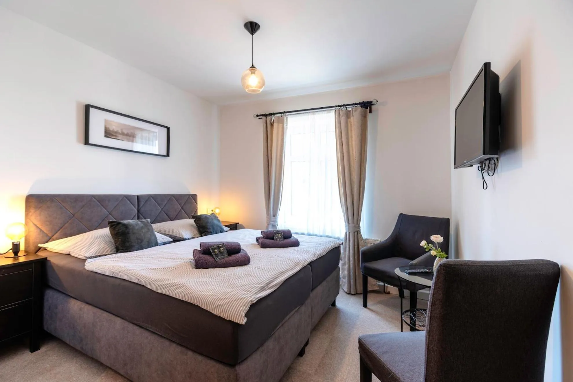 Bed in Restaurace Hotel Praha