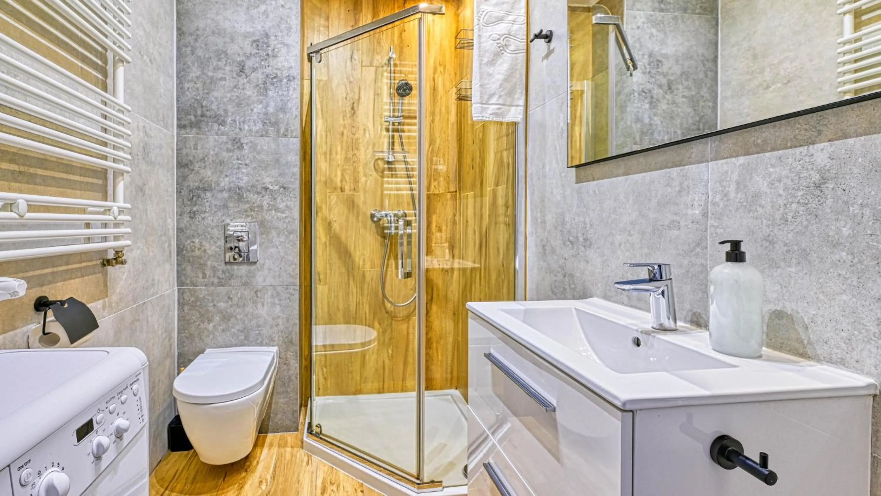 Shower in Holiday Mountain Residence, Sun & Snow