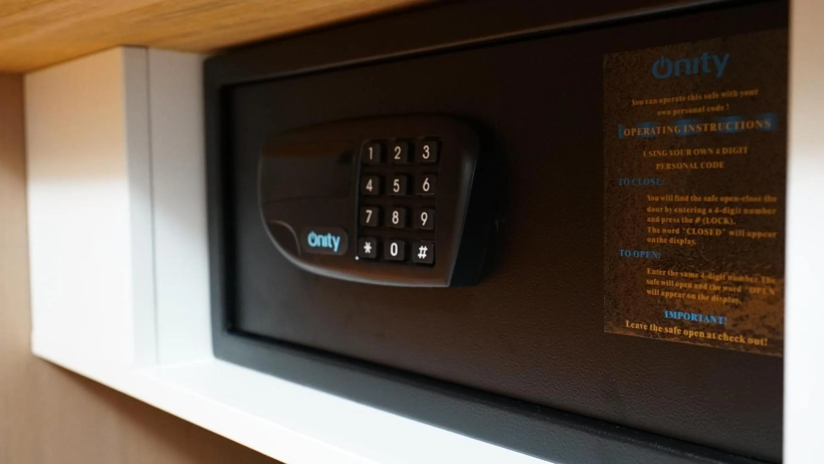 Holiday Inn Express Shenzhen Dongmen by IHG