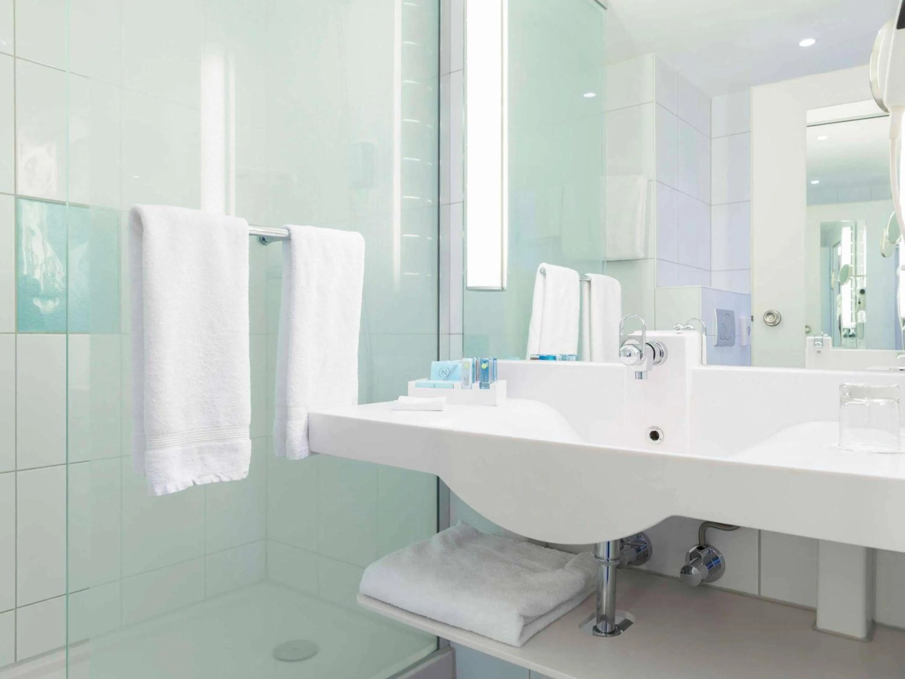 Bedroom in Novotel Frankfurt City