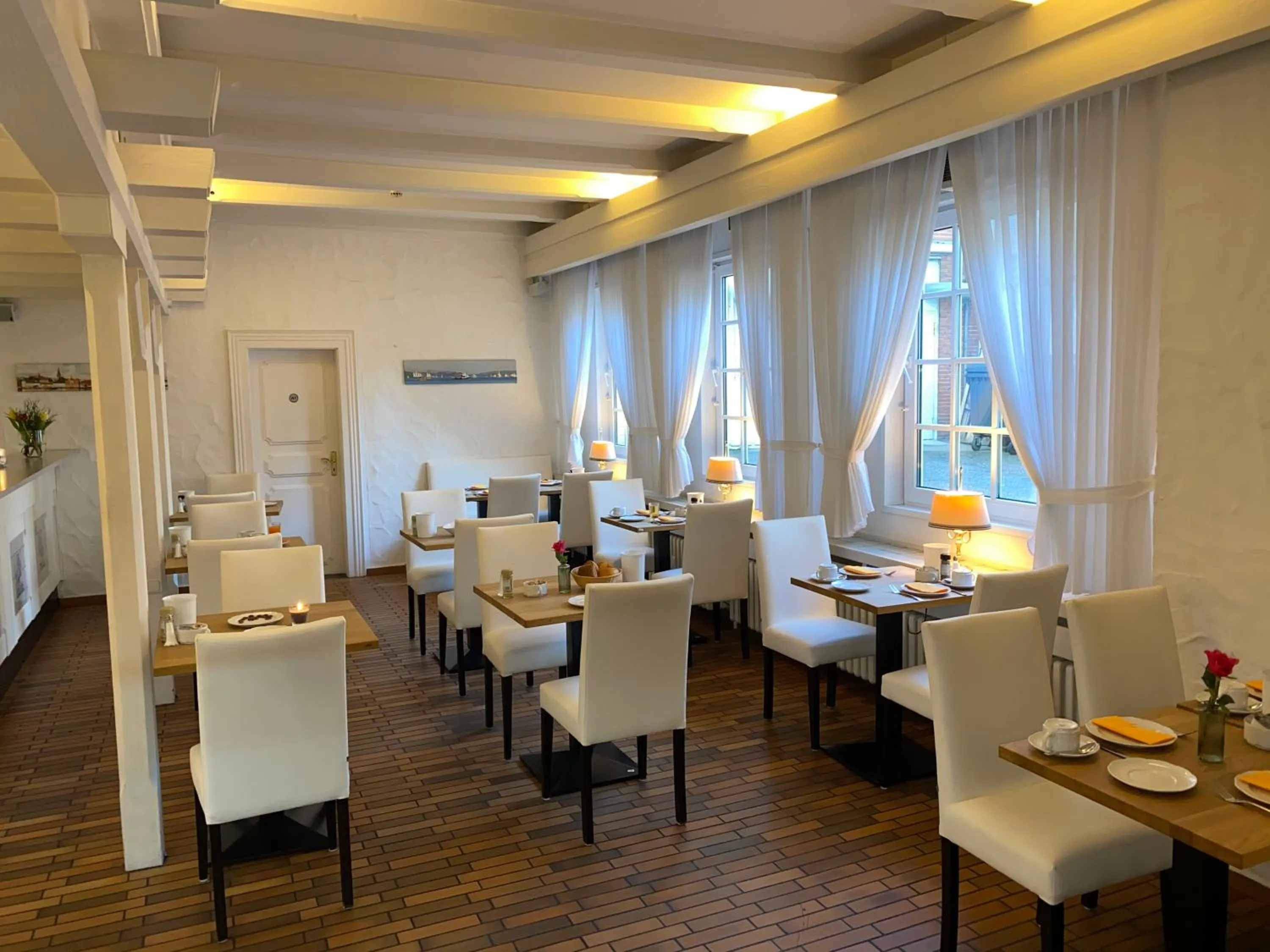 Restaurant/places to eat in Hotel Flensburger Hof