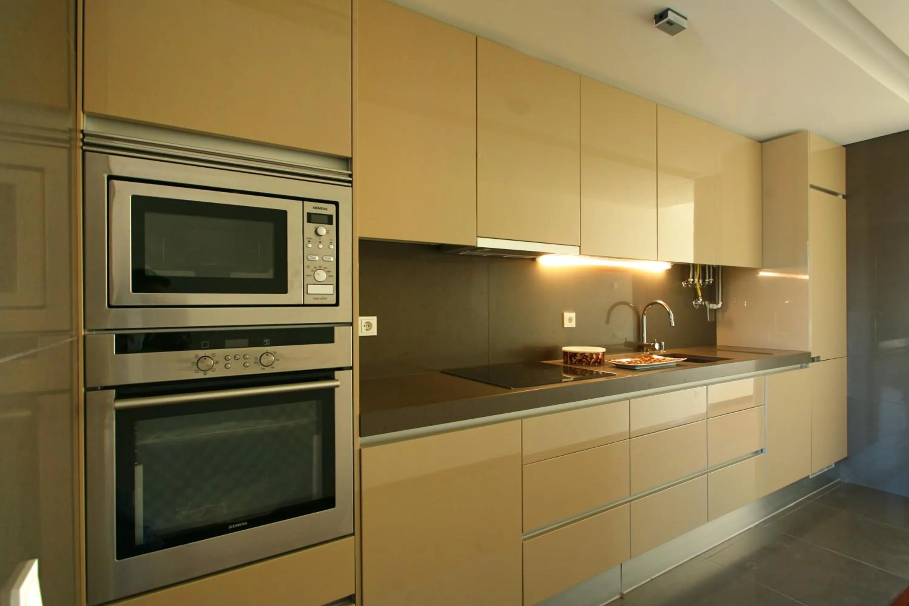 Kitchen or kitchenette in Troia Residence by The Editory - Beach Houses