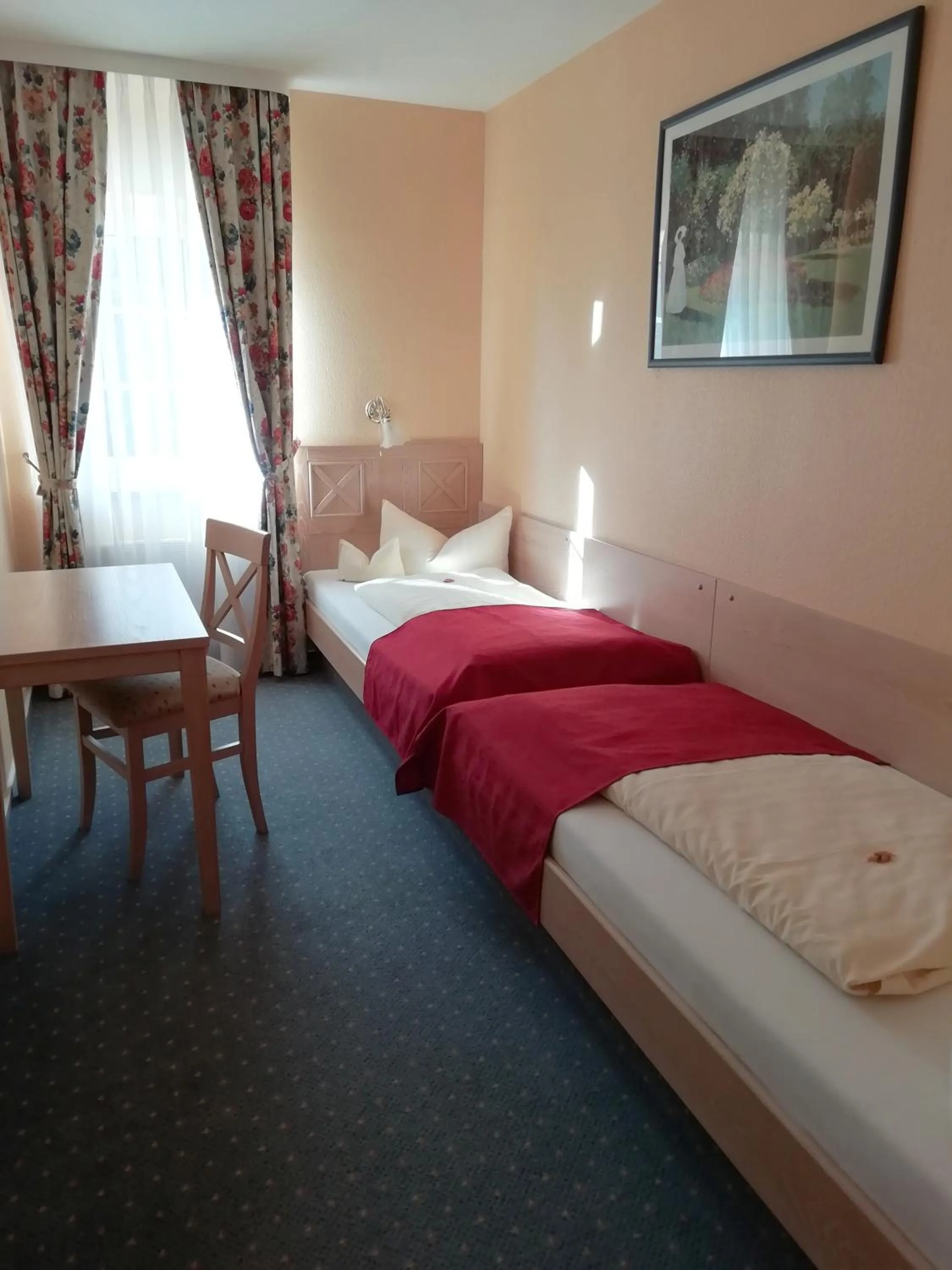 Bed in Hotel Acht Linden