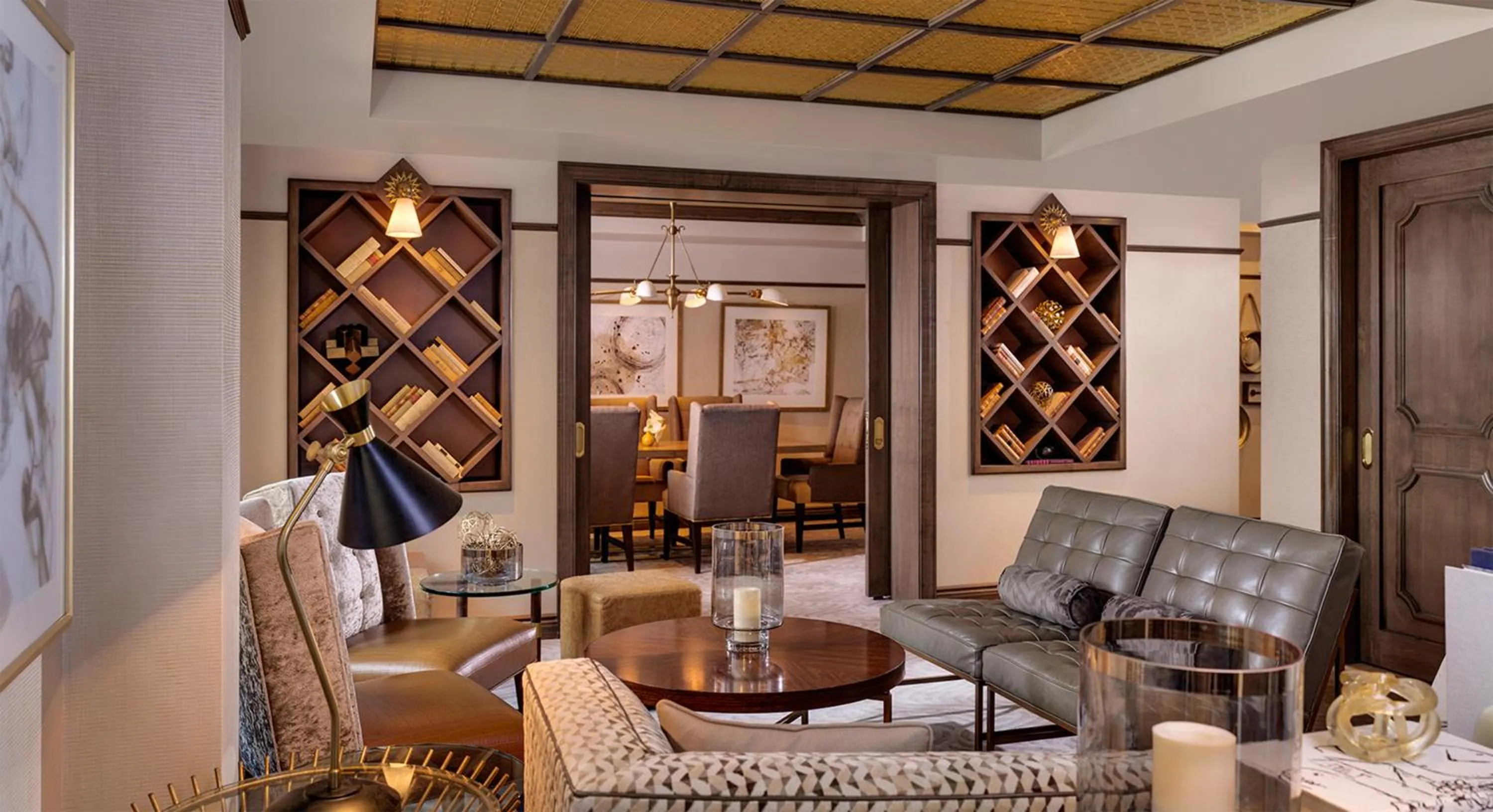 Communal lounge/ TV room in WestHouse Hotel New York