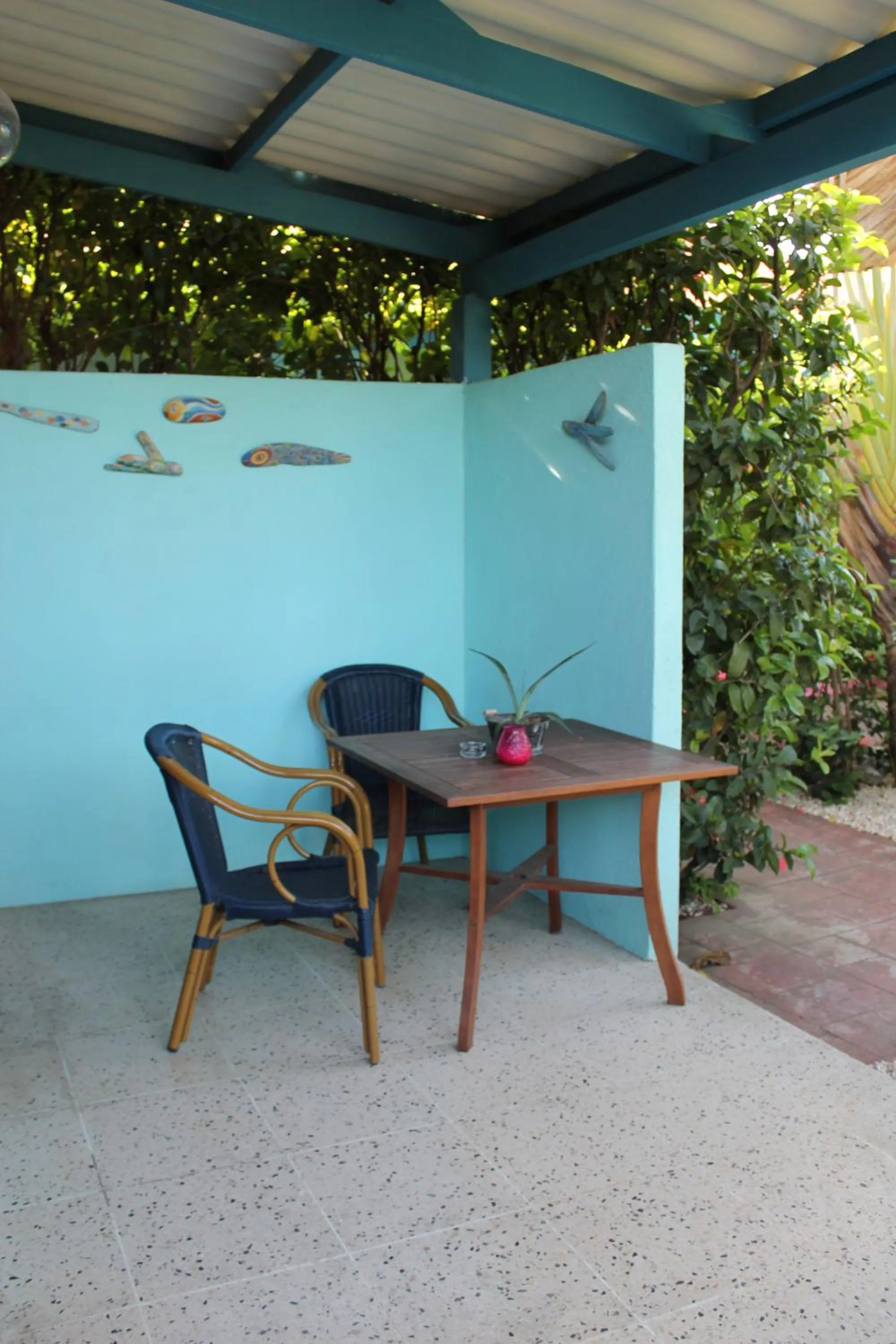 Garden view in Caribbean Flower Apartments