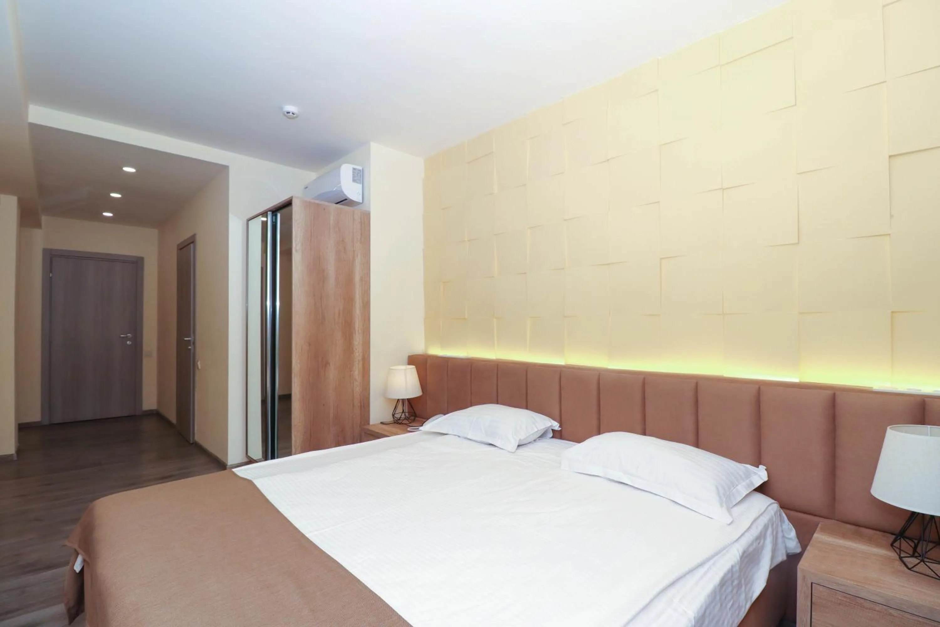 Bed in MANDARIN Hotel