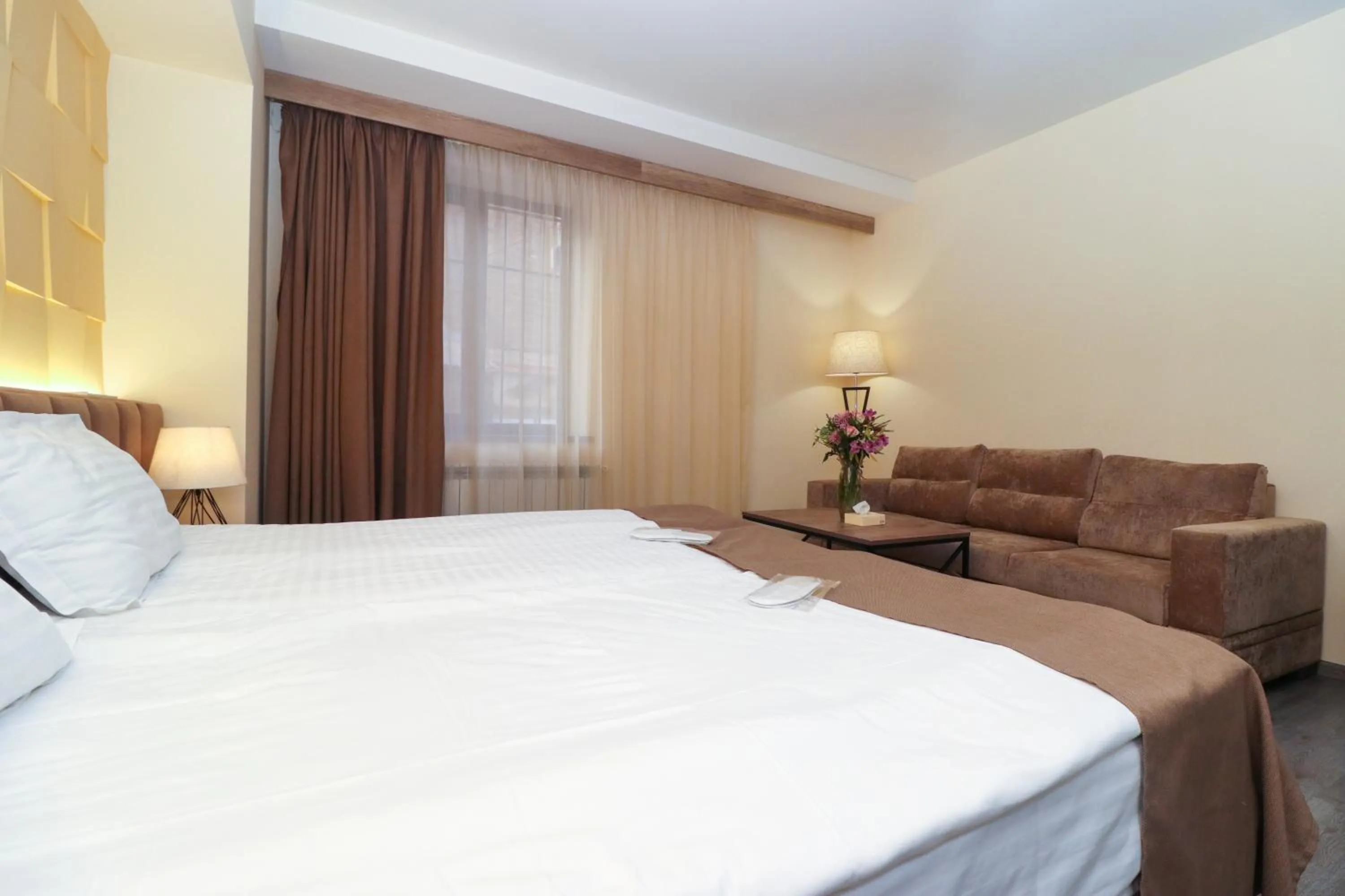 Bed in MANDARIN Hotel