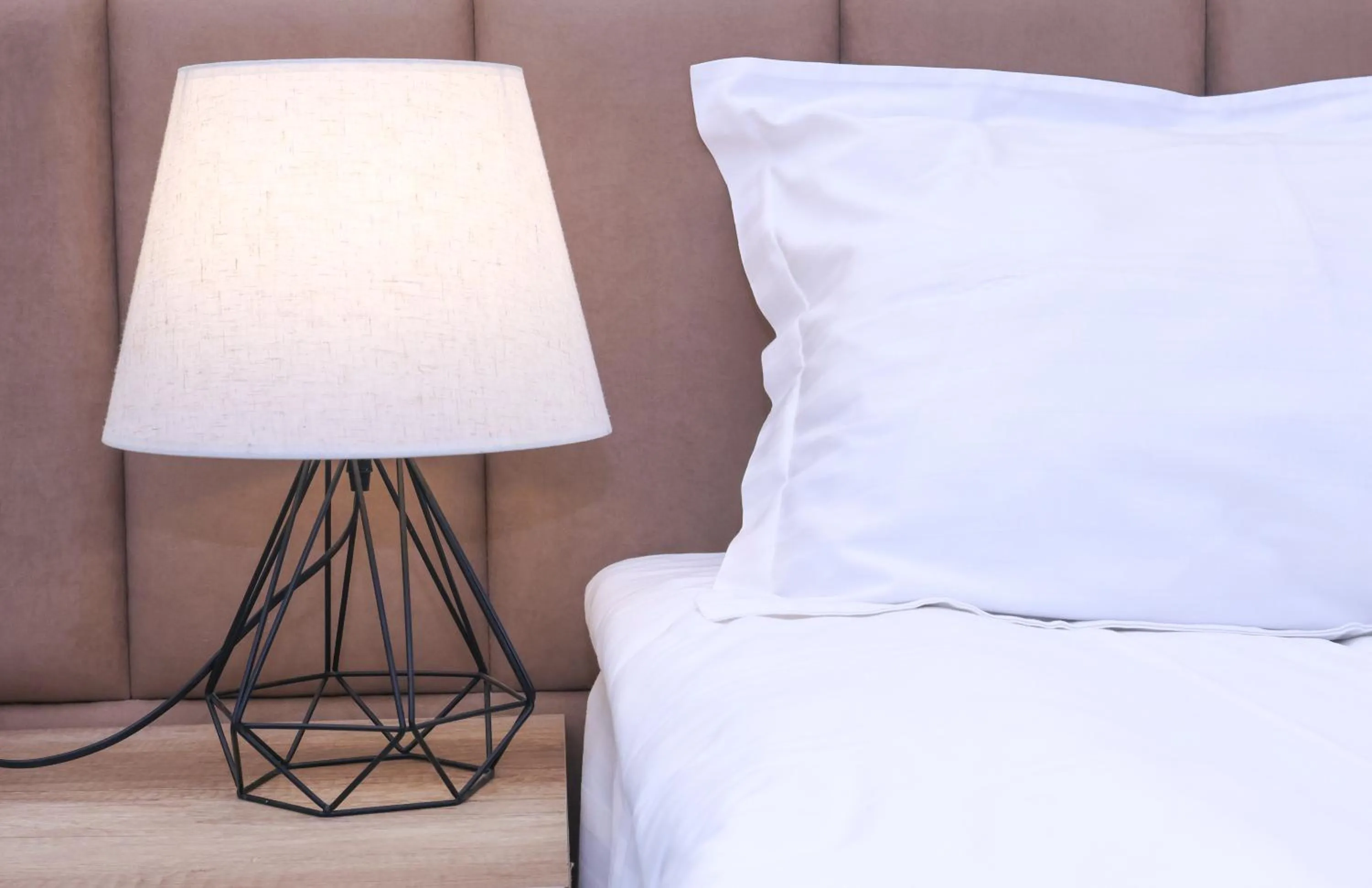 Photo of the whole room, Bed in MANDARIN Hotel