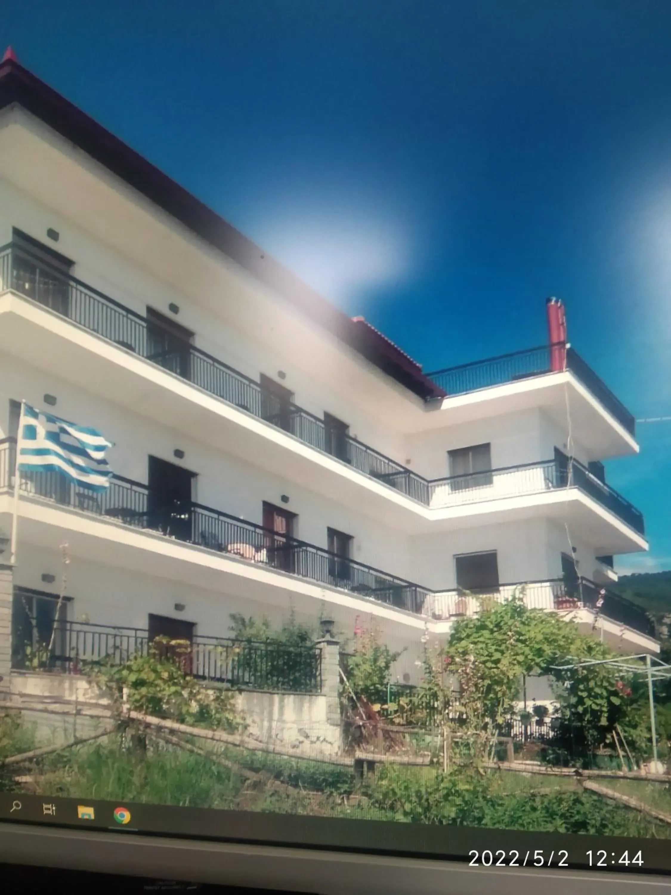 Double or Twin Room with Garden View in Pension Olympus Double or Twin Room with Garden View in Pension Olympus