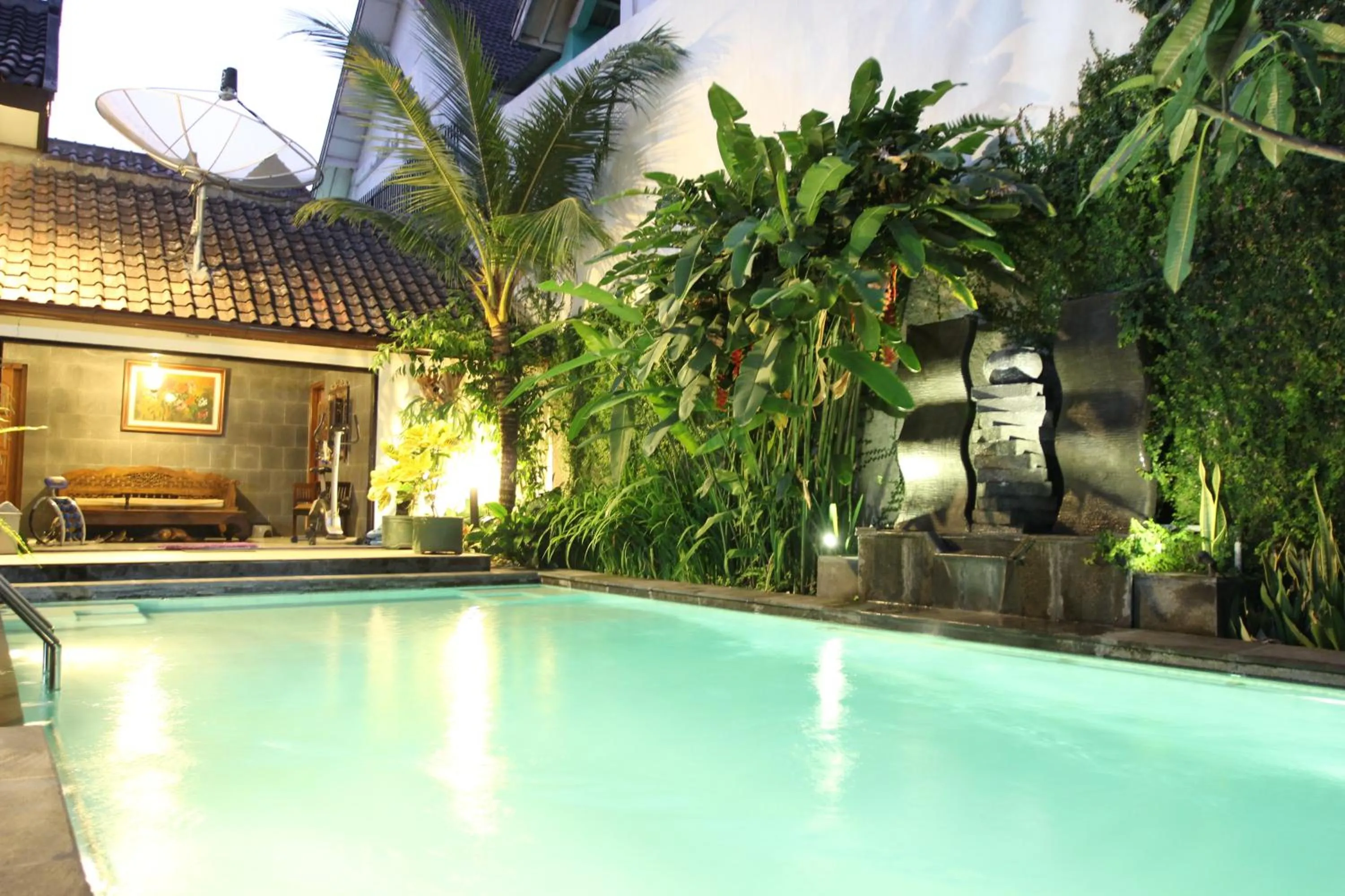 Night in Griya Yunika