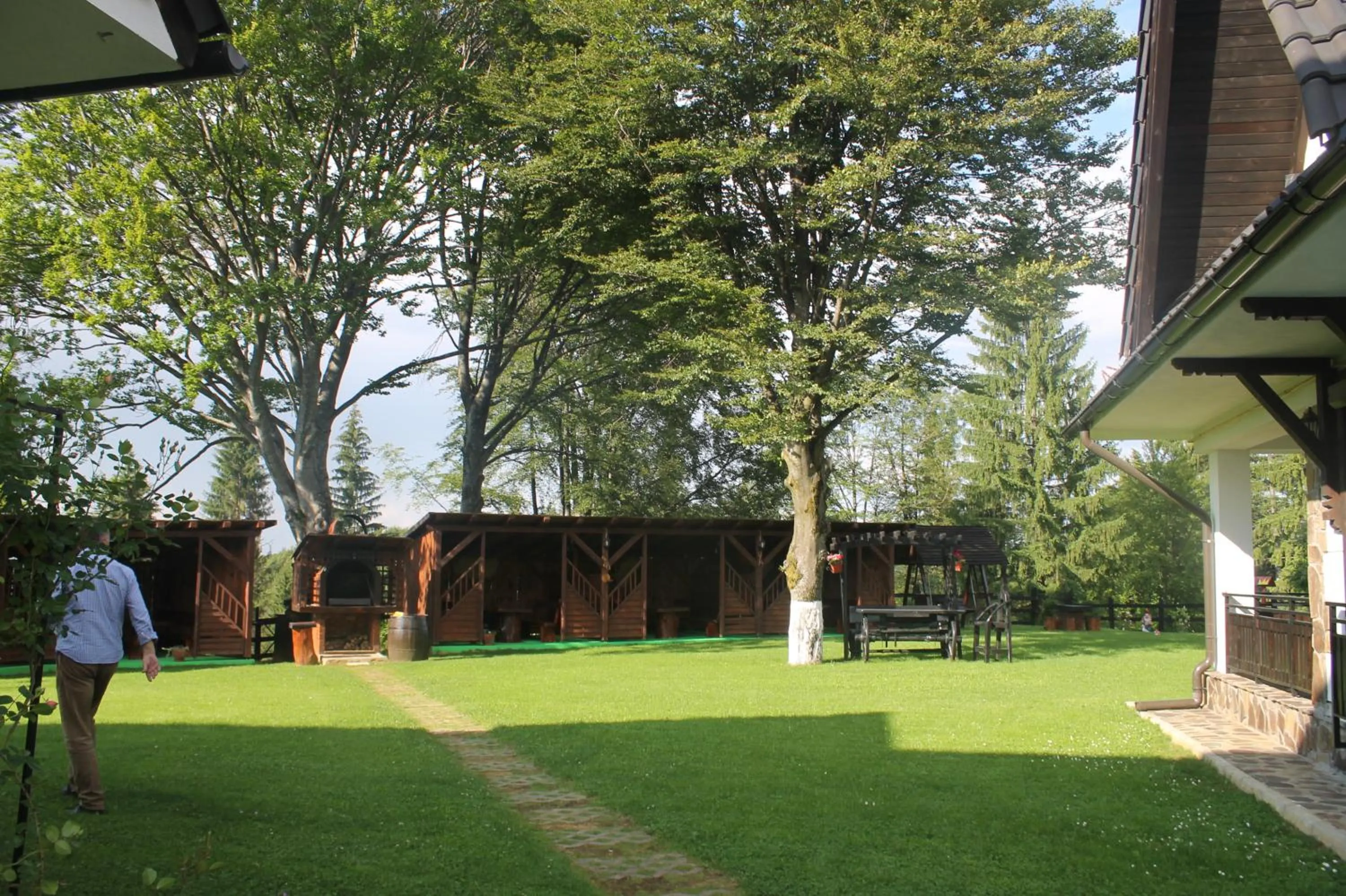 Facade/entrance in Complex Vile- Milana M Residence