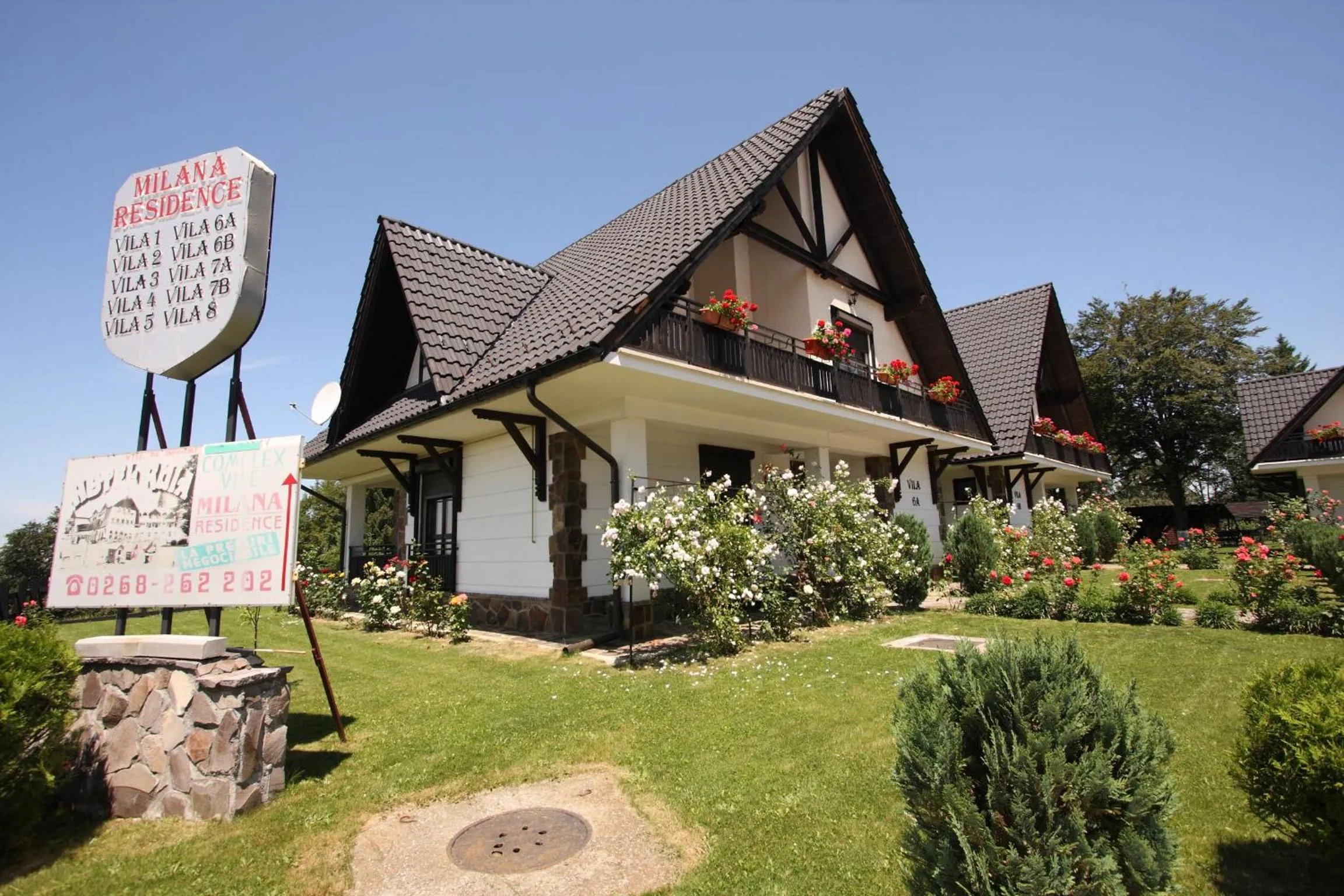 Property building in Complex Vile- Milana M Residence