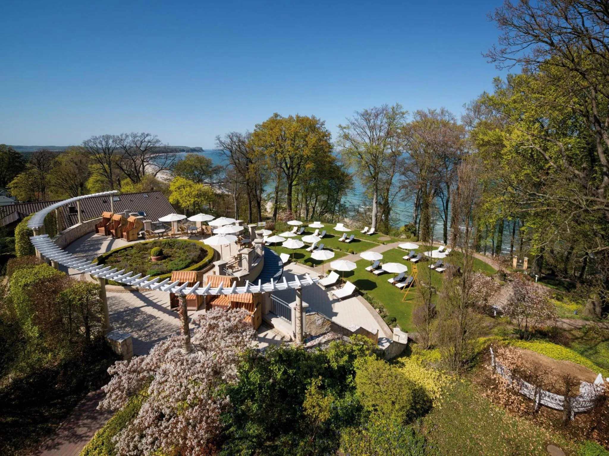 Garden in aja Nordperd & Villen Göhren