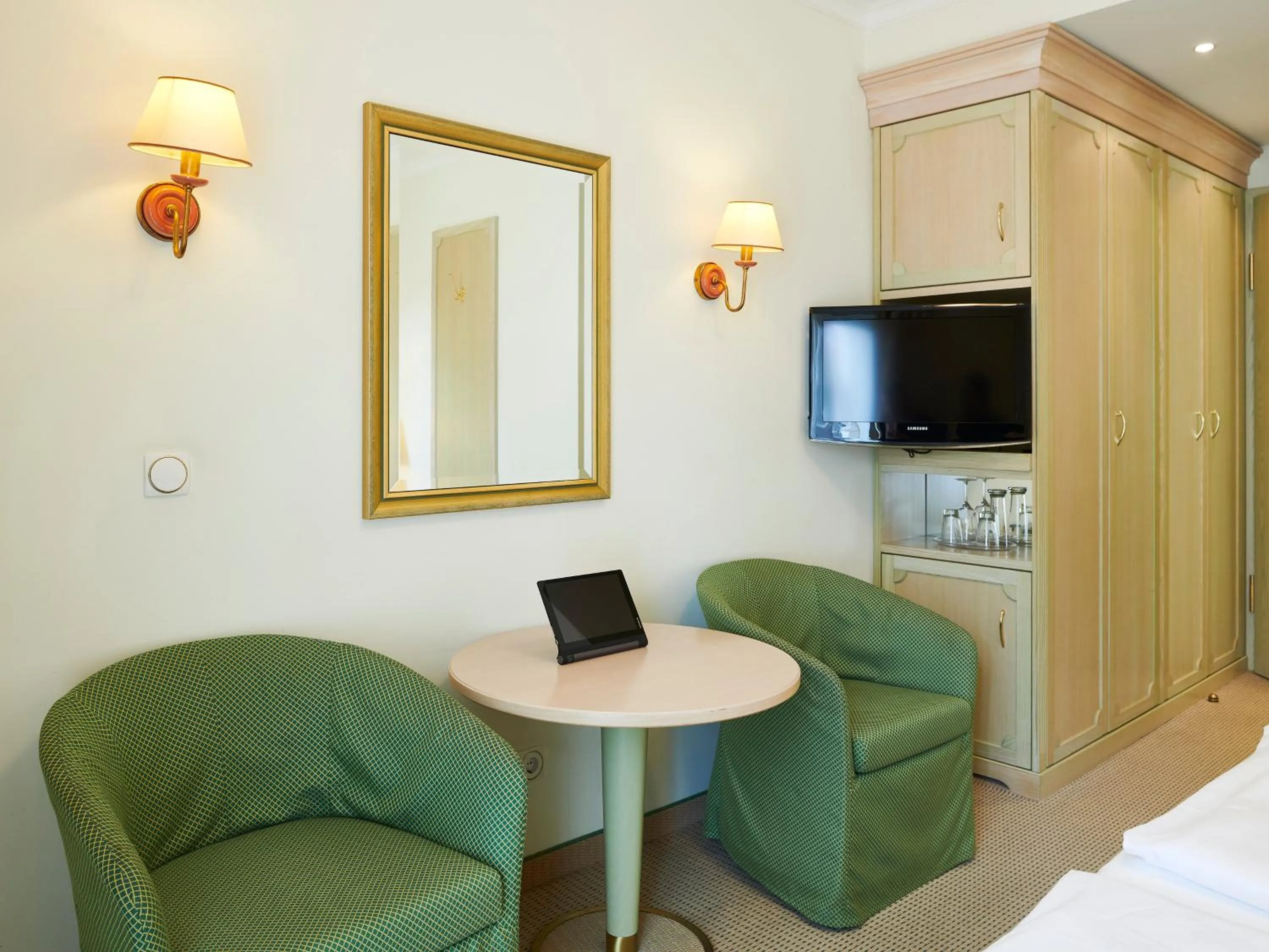 Seating area, Bed in aja Nordperd & Villen Göhren