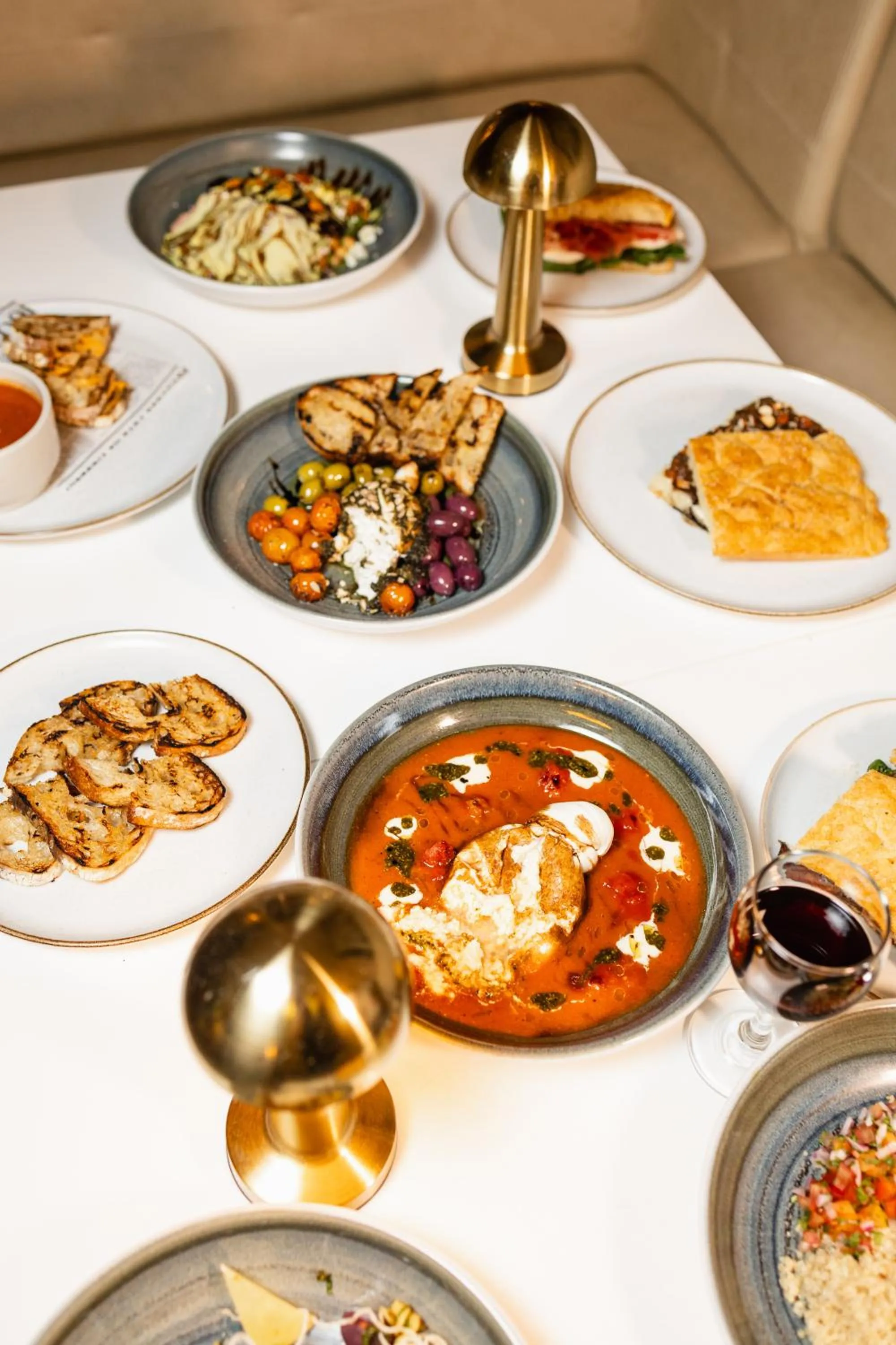 Restaurant/places to eat in Casa Franco Hotel