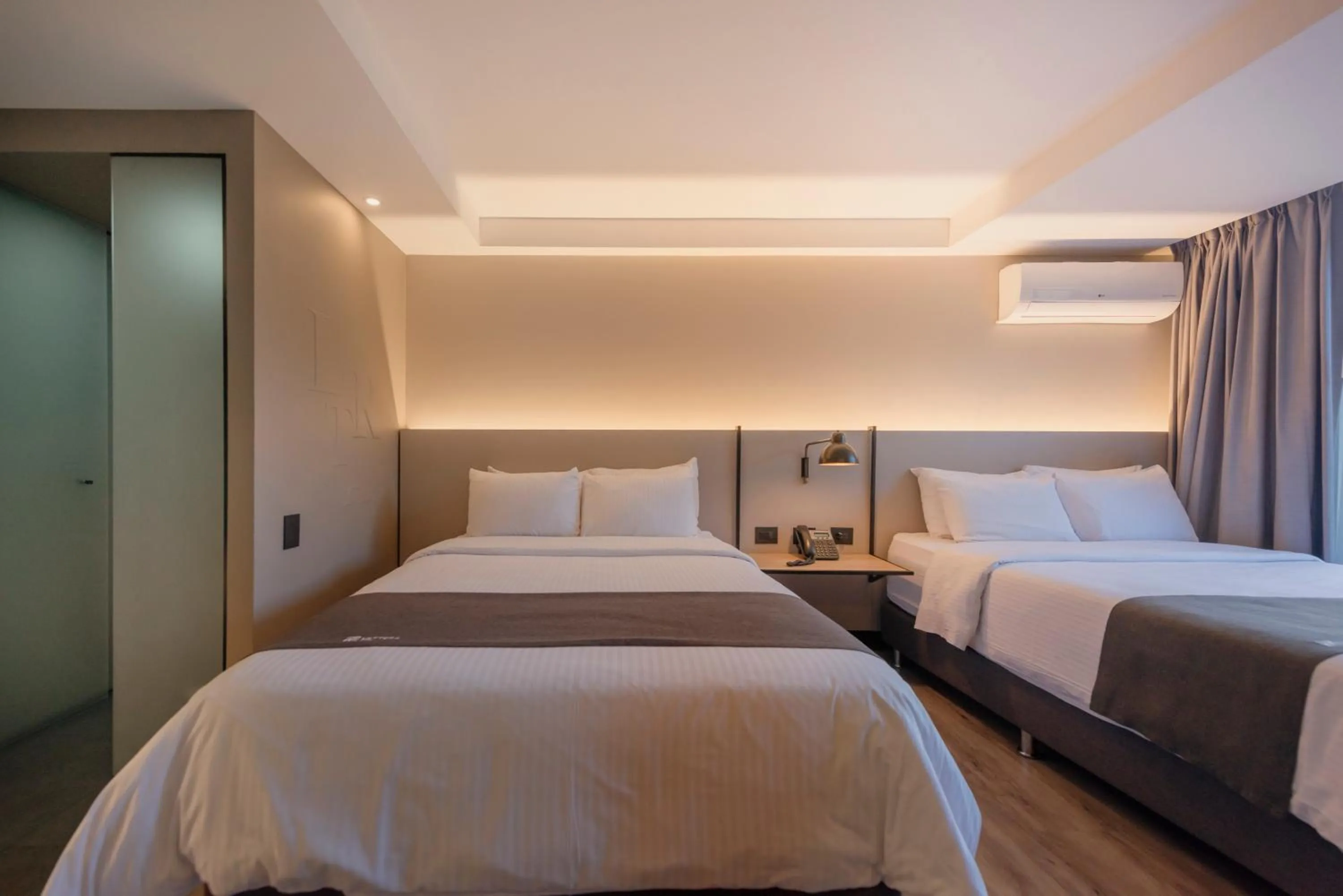 Bed in Lettera Hotel