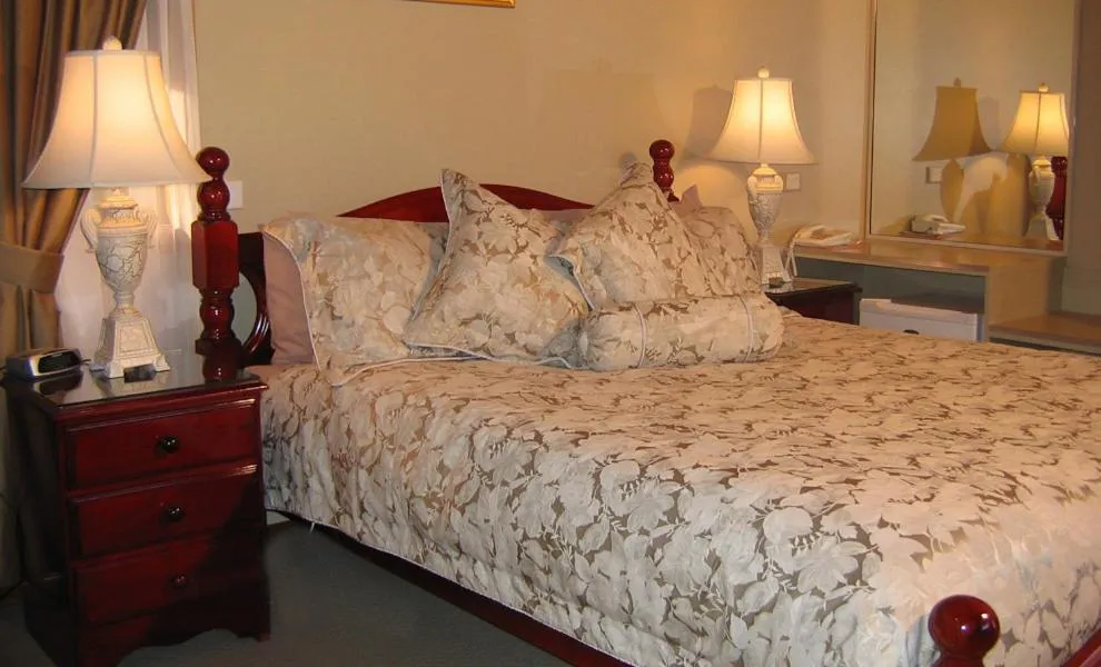 Bed in Riverwood Downs Of Barrington Tops