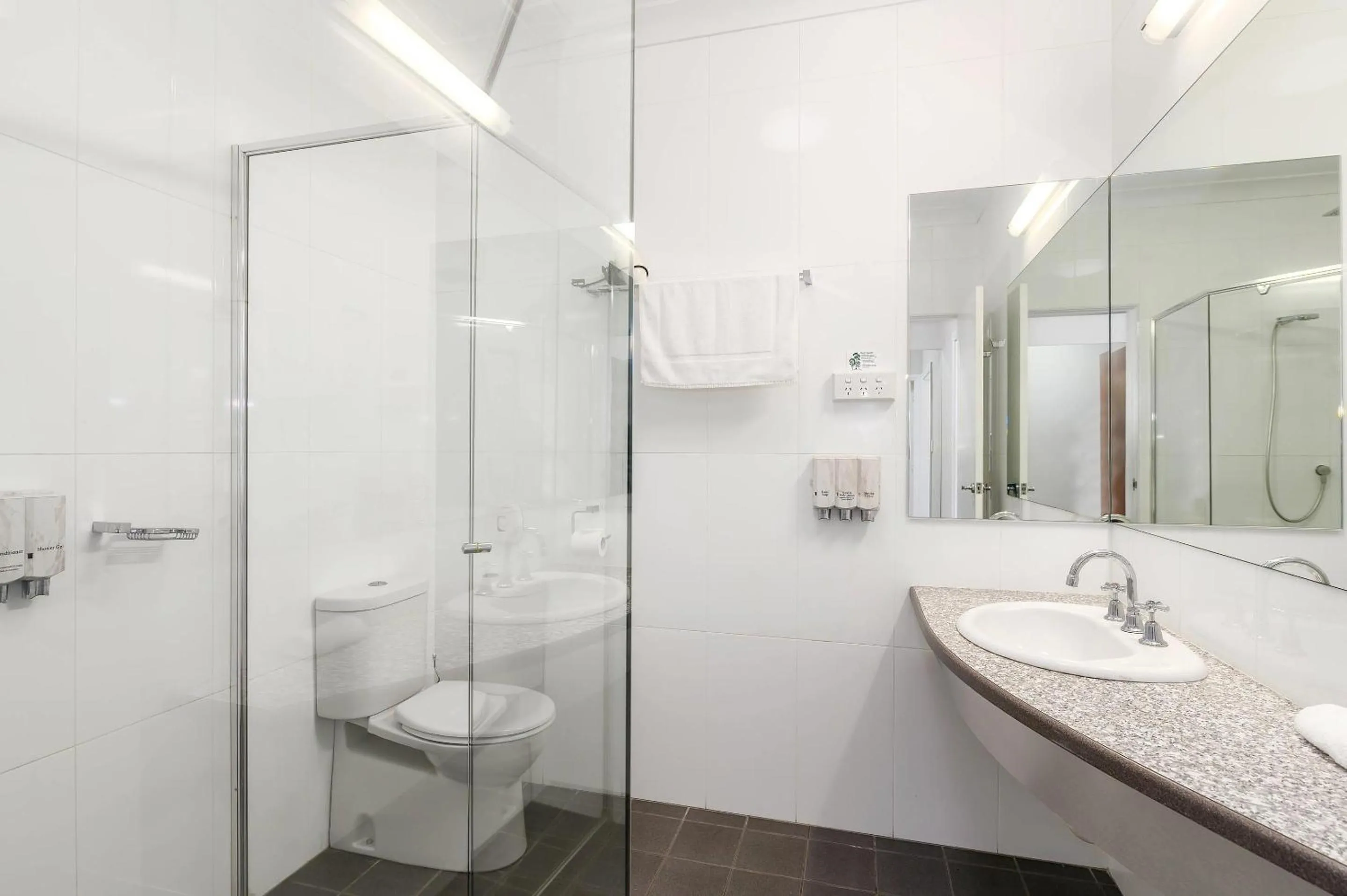 Bedroom in Comfort Inn Grafton