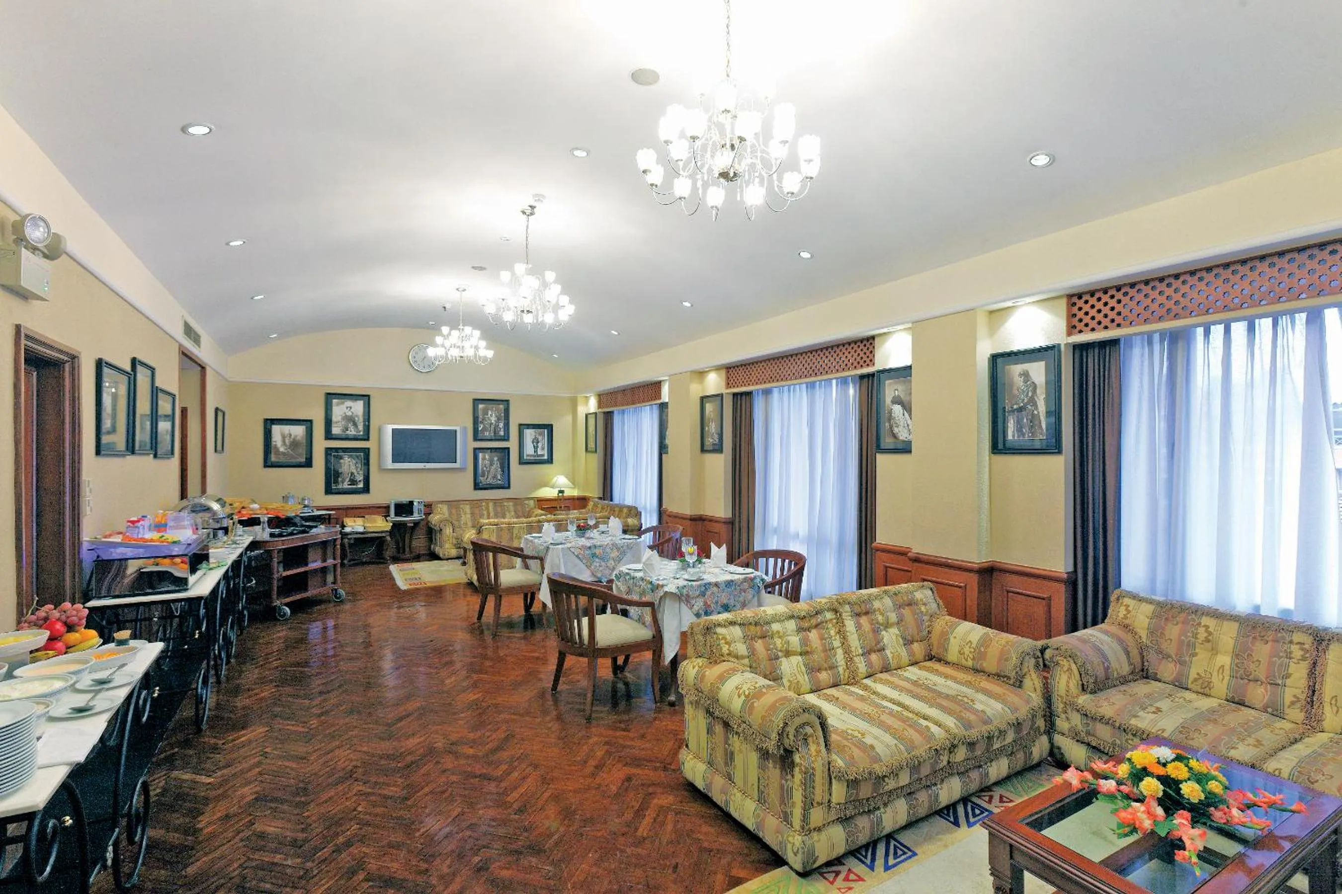 Restaurant/places to eat in Radisson Hotel Kathmandu