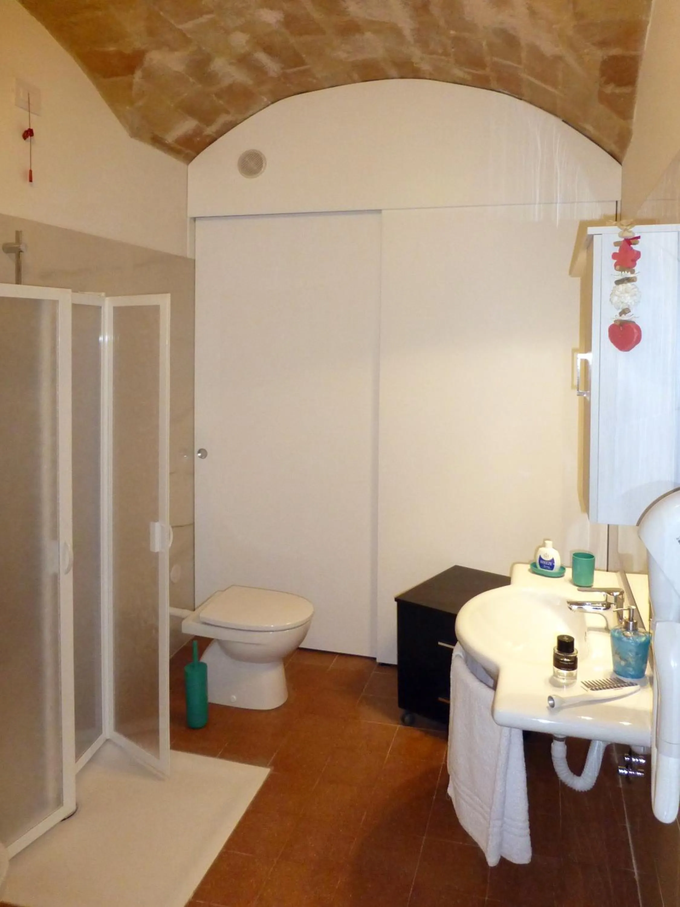 Bathroom in Residence Borgo Offida