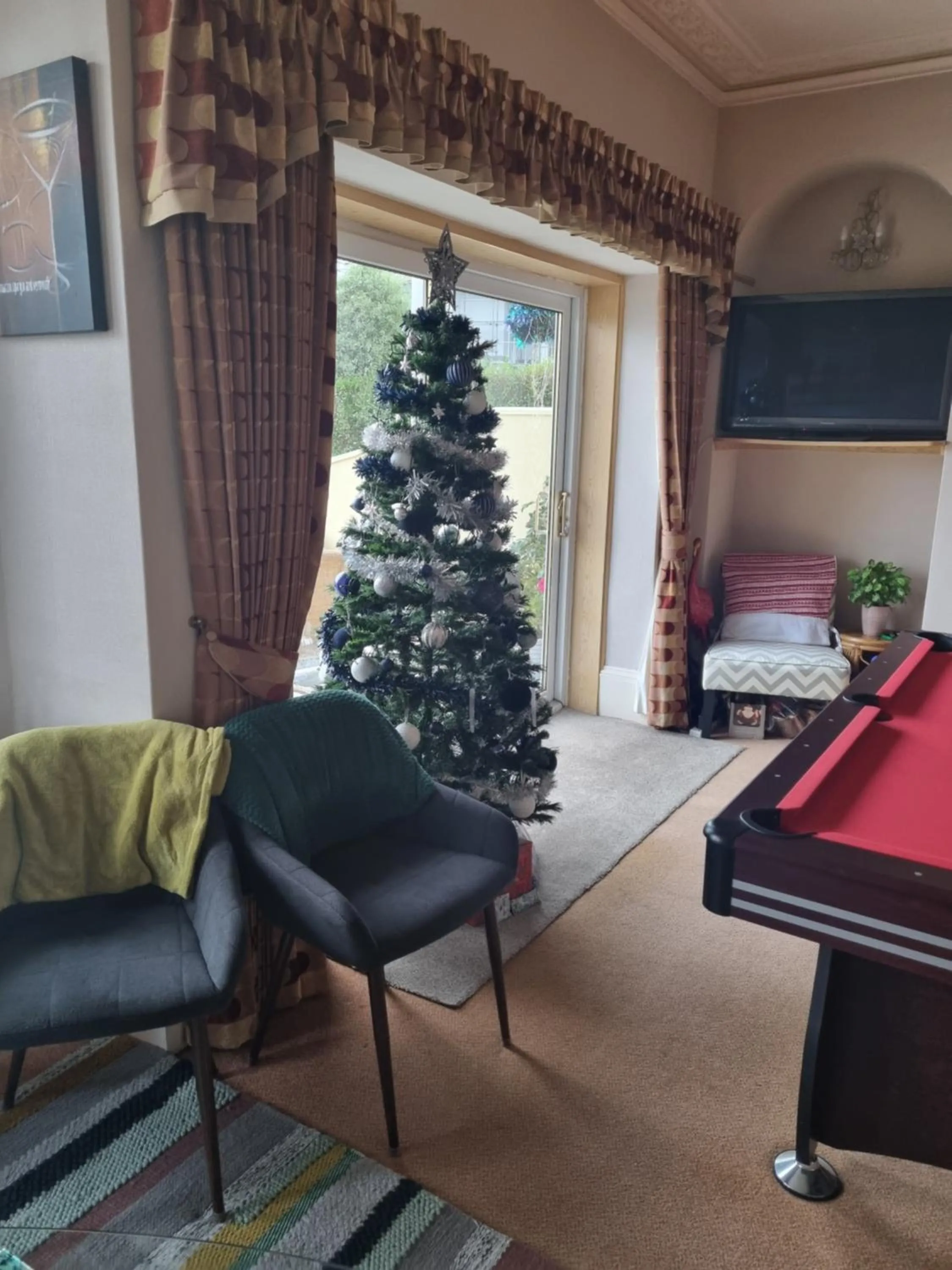 Lounge or bar in The Sands Hotel