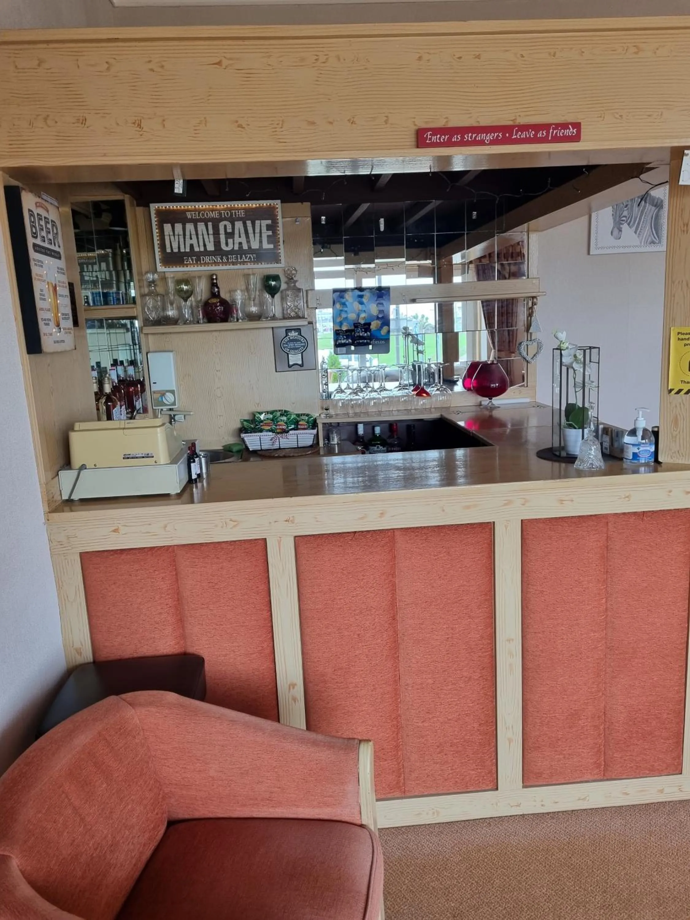 Lounge or bar in The Sands Hotel