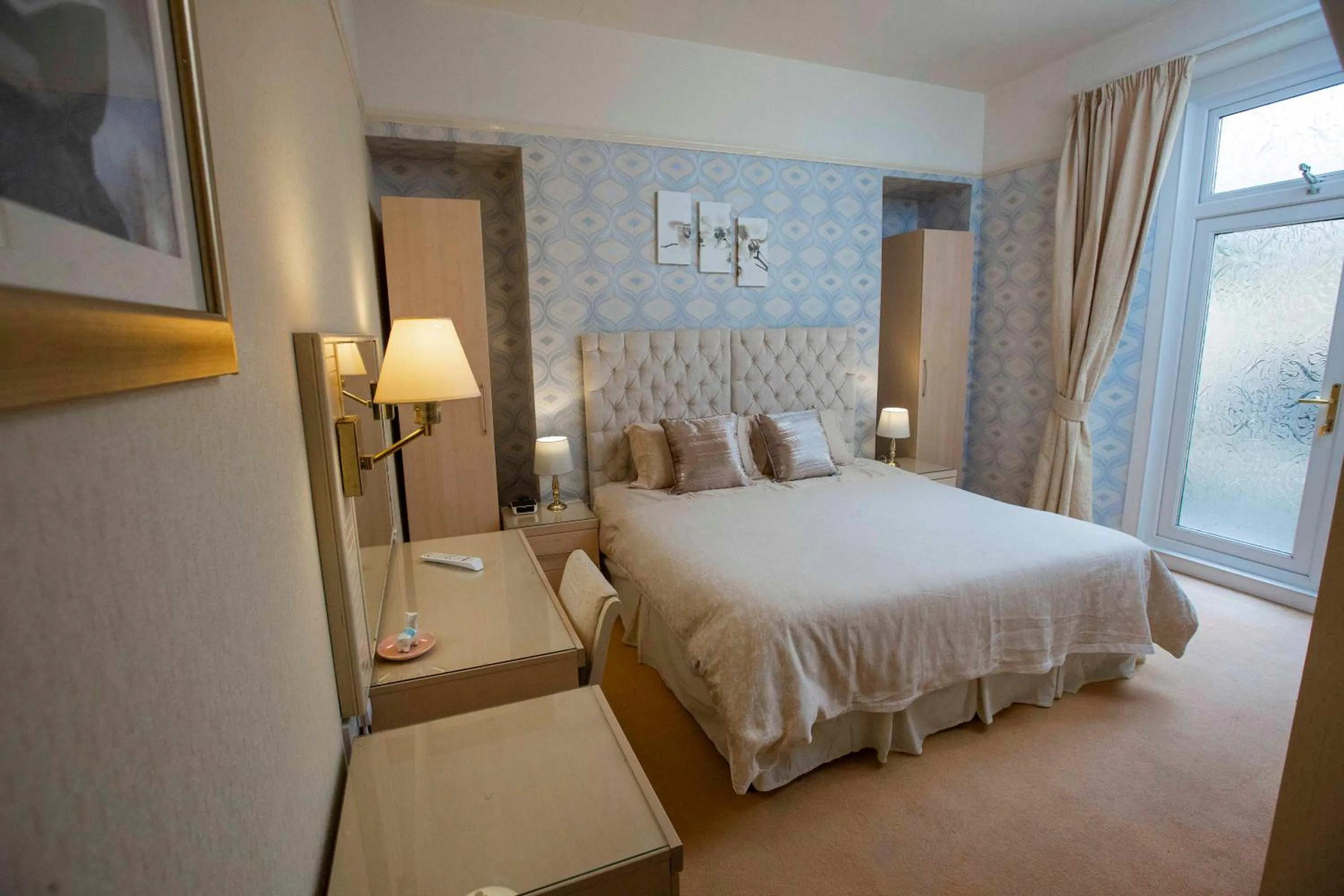 Photo of the whole room, Bed in The Sands Hotel