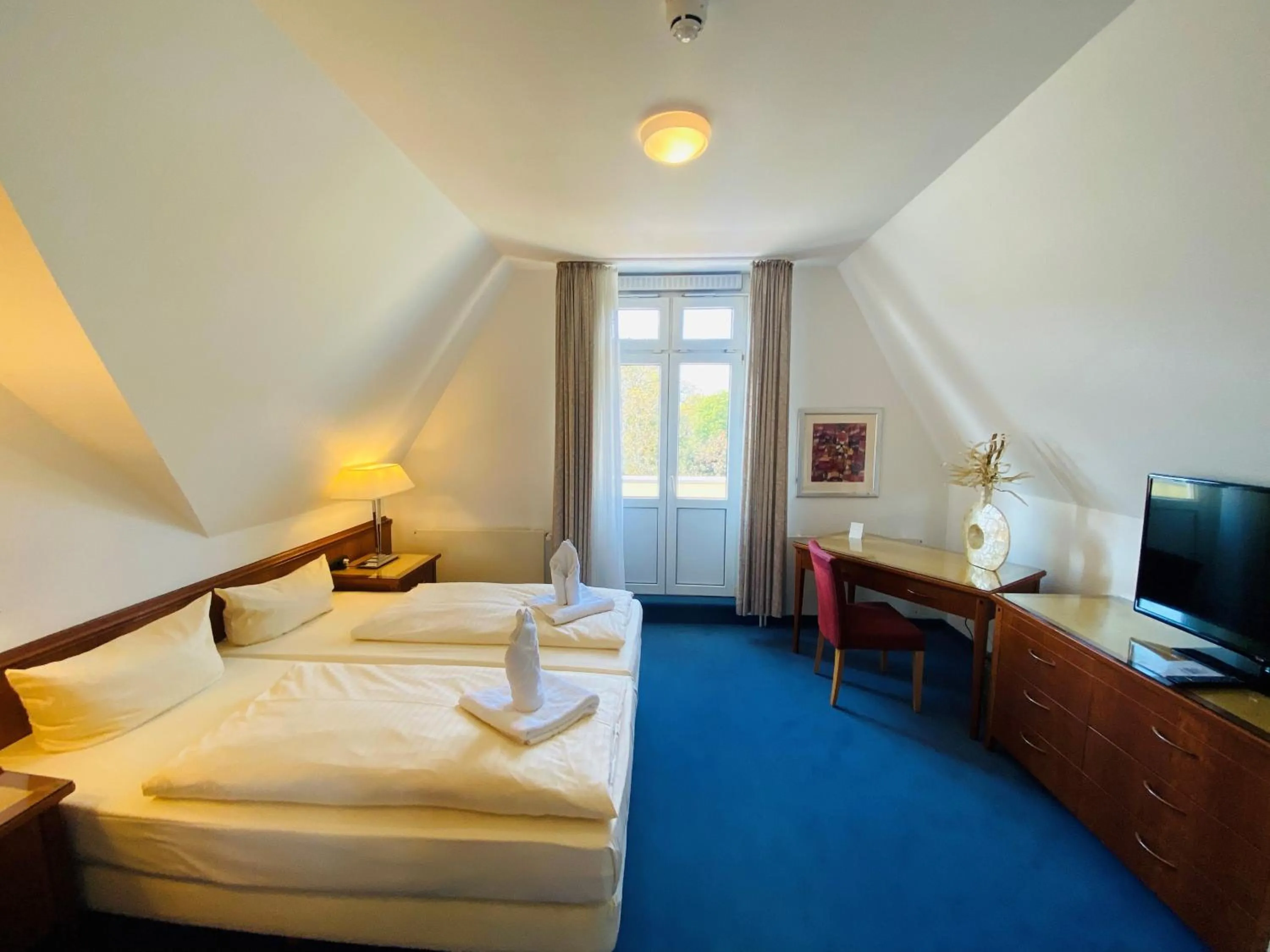 Bed in Hotel Kaiserhof