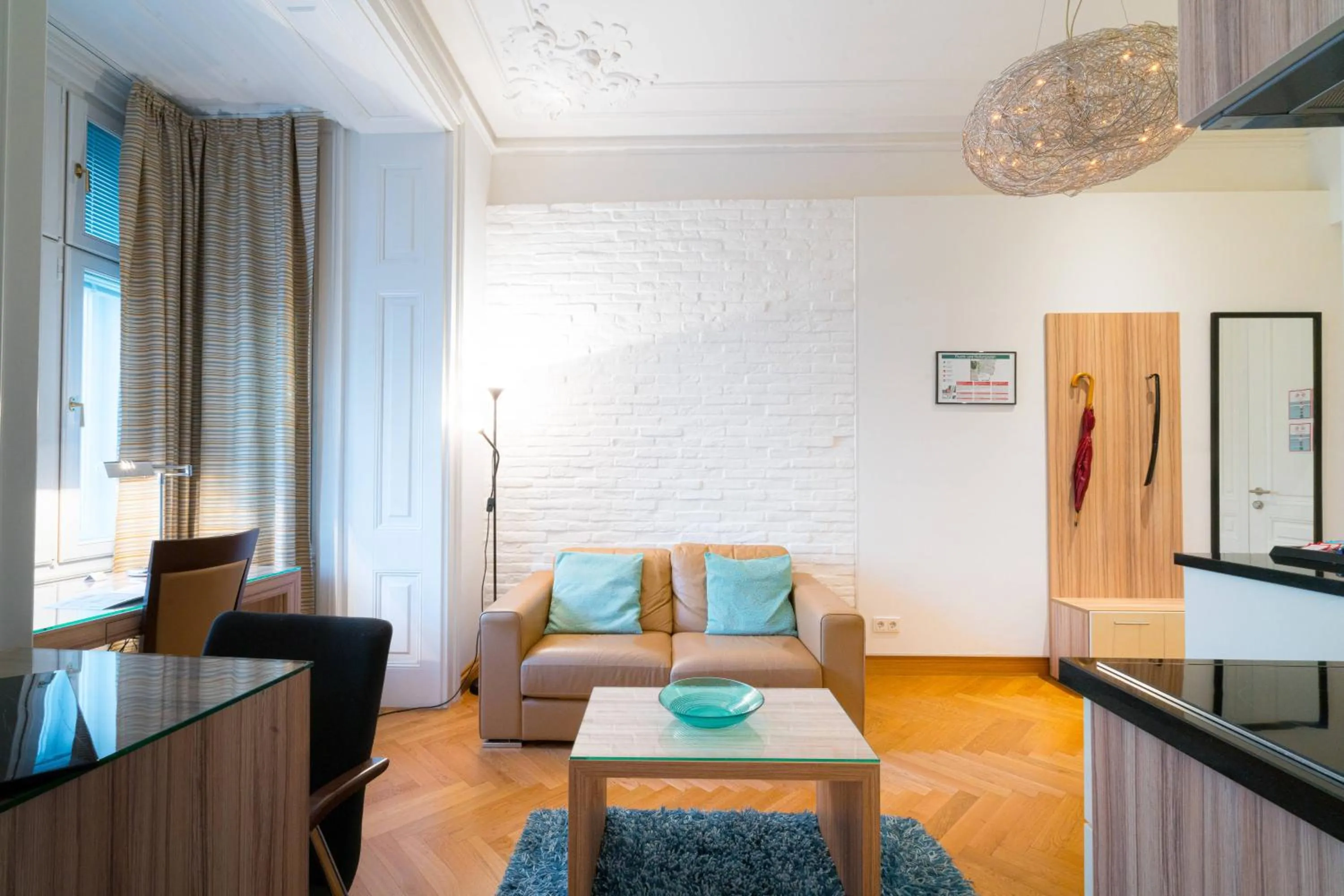 Vienna Residence, City Hall - Parliament