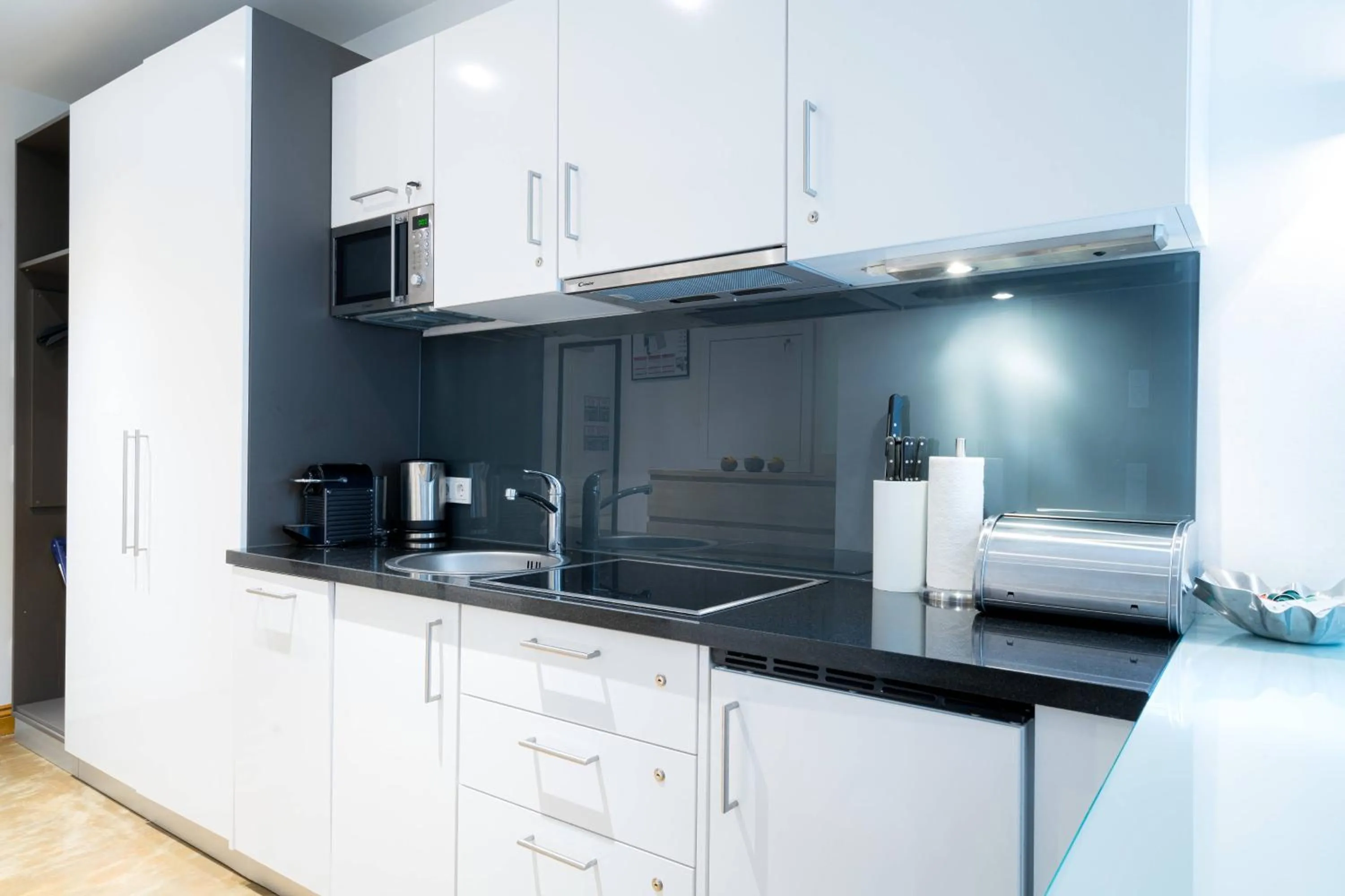 Vienna Residence, City Hall - Parliament