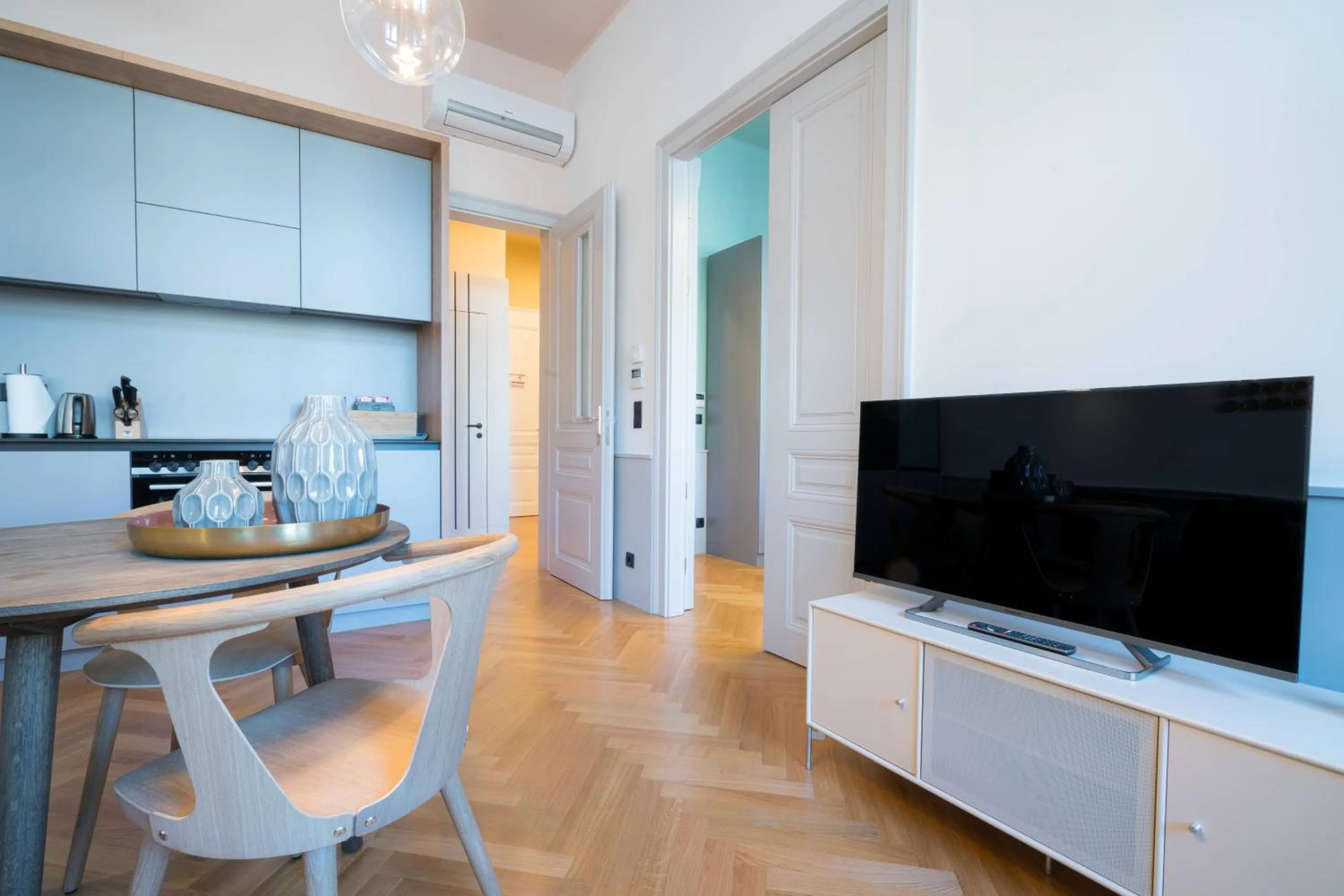 Vienna Residence, City Hall - Parliament