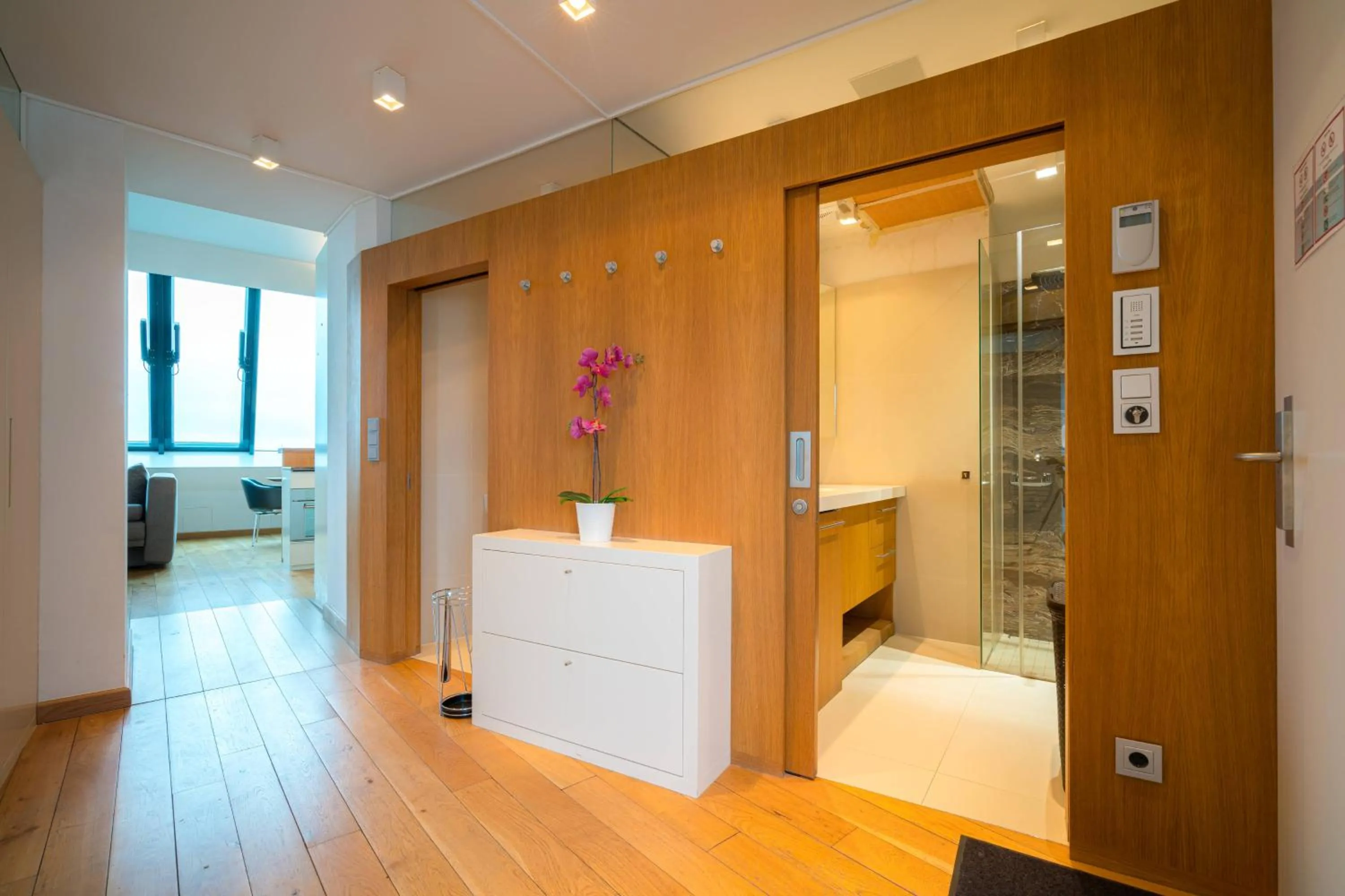 Vienna Residence, City Hall - Parliament