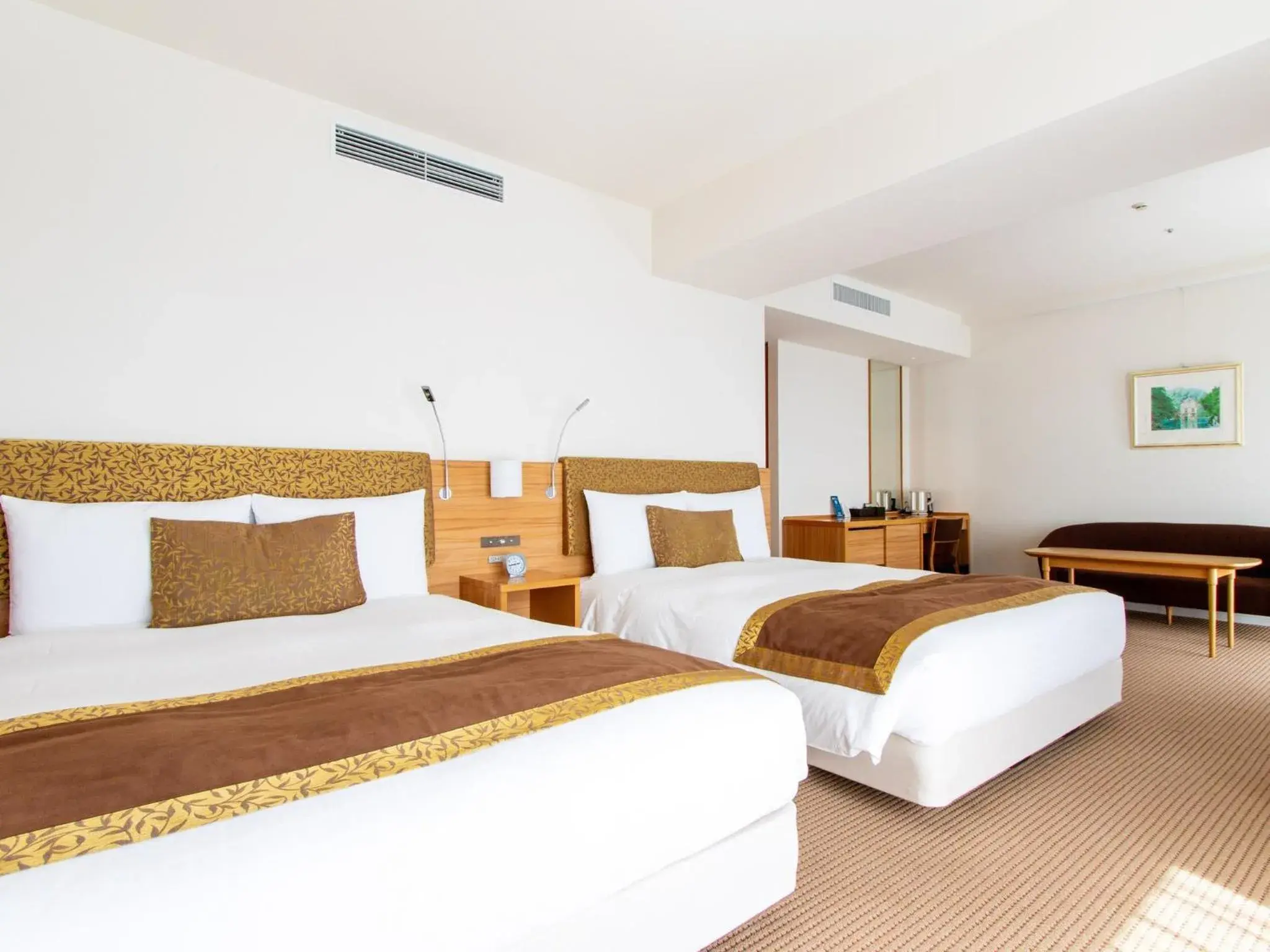 Triple Room with Mt. Fuji Susono View in Mars Garden Wood Gotenba Triple Room with Mt. Fuji Susono View in Mars Garden Wood Gotenba